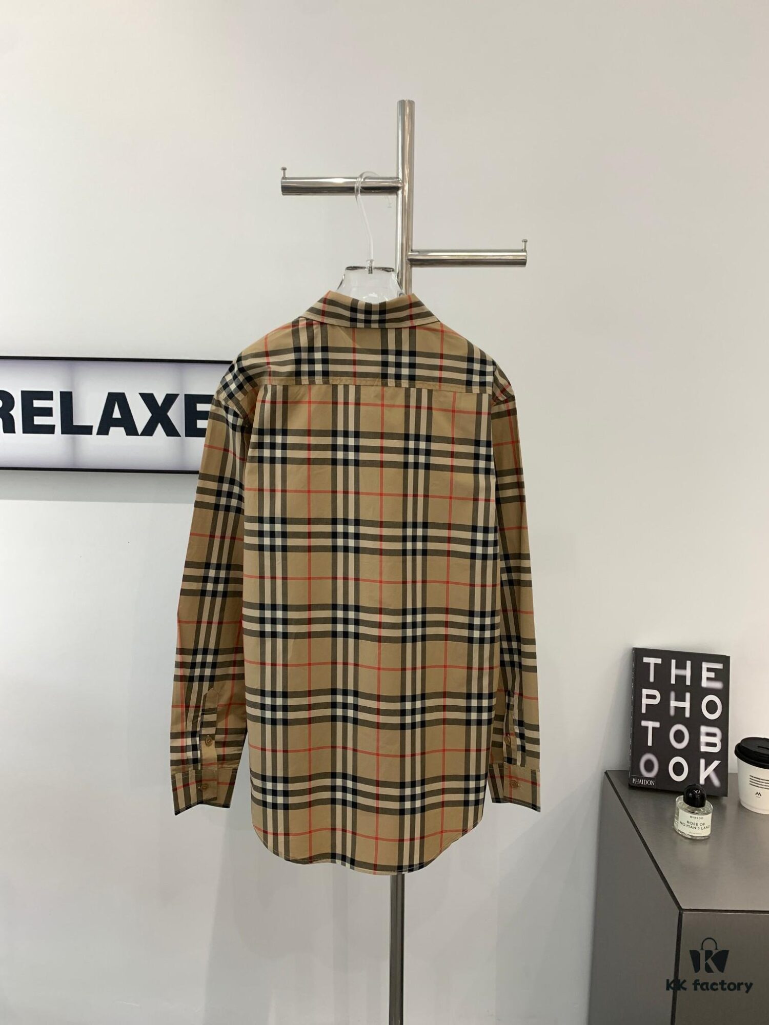69314c1e908475d562cd9e97 New Burberry Classic Stripe Long-Sleeve Shirt, Iconic BBR Brand Checkered Pattern Shirt, Best-Selling Counter Style