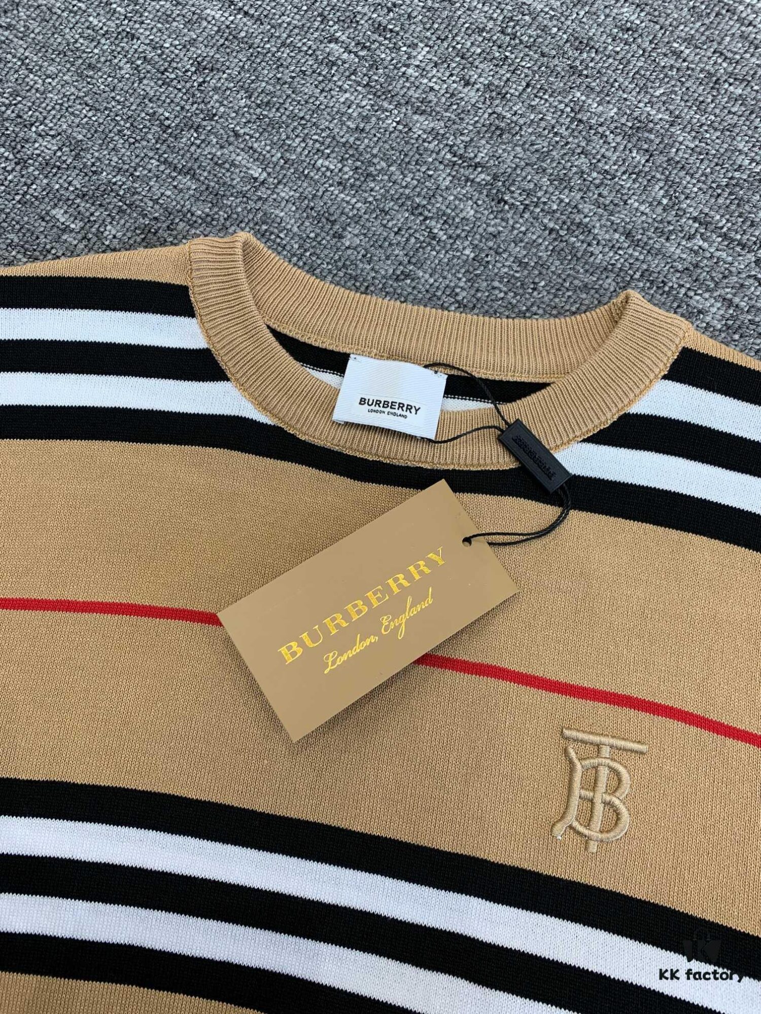 69314c48908475d562cd9ea3 New BURBERRY 2023 Summer Linen Stripe Knitted Short Sleeve T-Shirt