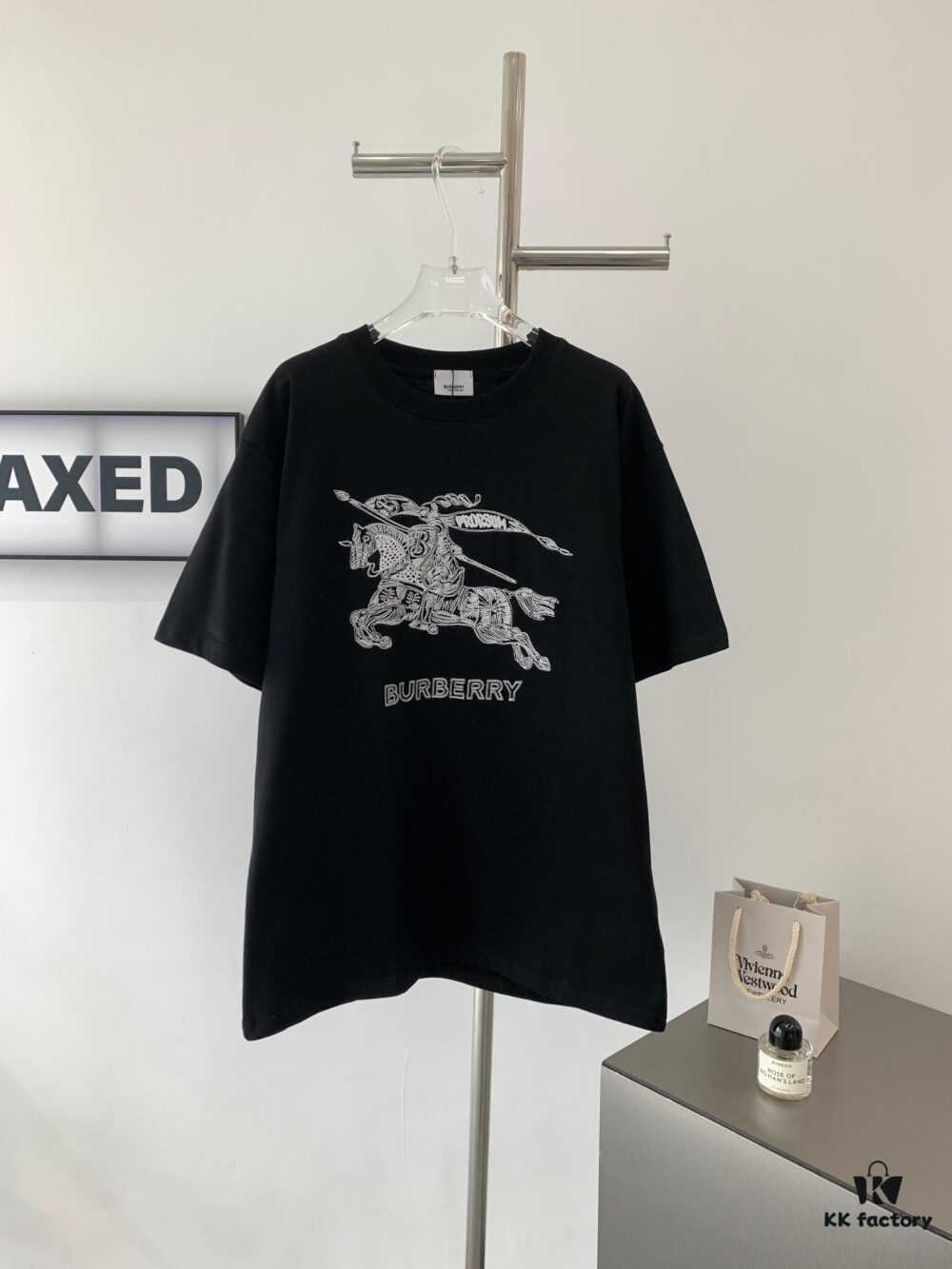 69314d2f908475d562cd9ed2 New BBR Burberry 24SS Embroidered 3D Horse Short Sleeve T-Shirt