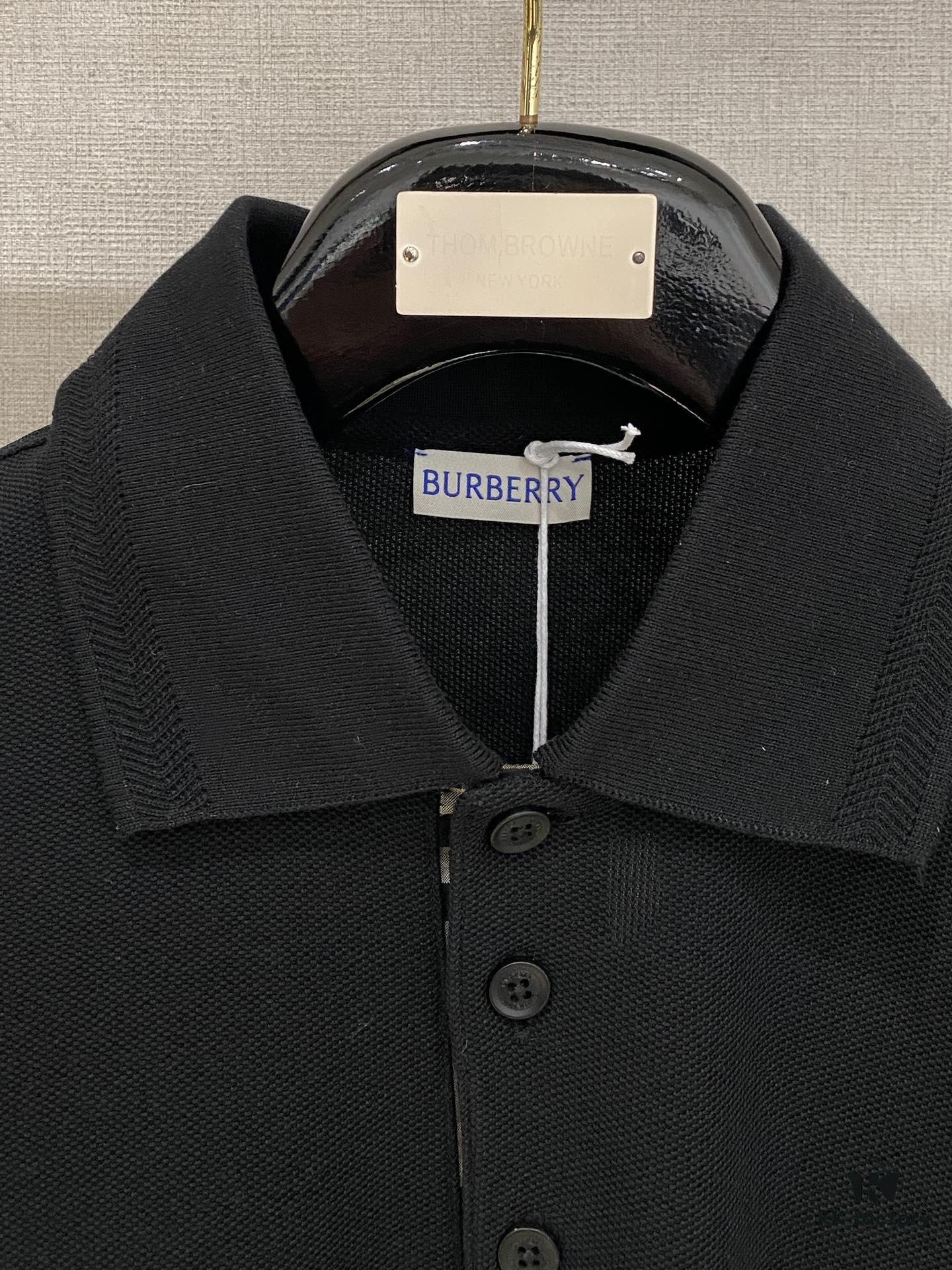 69314d89908475d562cd9edd Burberry 2025 Newest Short Sleeve T-Shirt, Stylish and Fashionable with Exquisite Embroidered Logo on Chest, Simple and Versatile Design