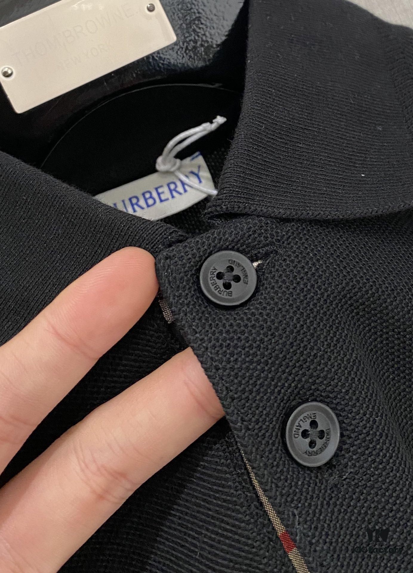 69314d95908475d562cd9ee0 Burberry 2025 Newest Short Sleeve T-Shirt, Stylish and Fashionable with Exquisite Embroidered Logo on Chest, Simple and Versatile Design