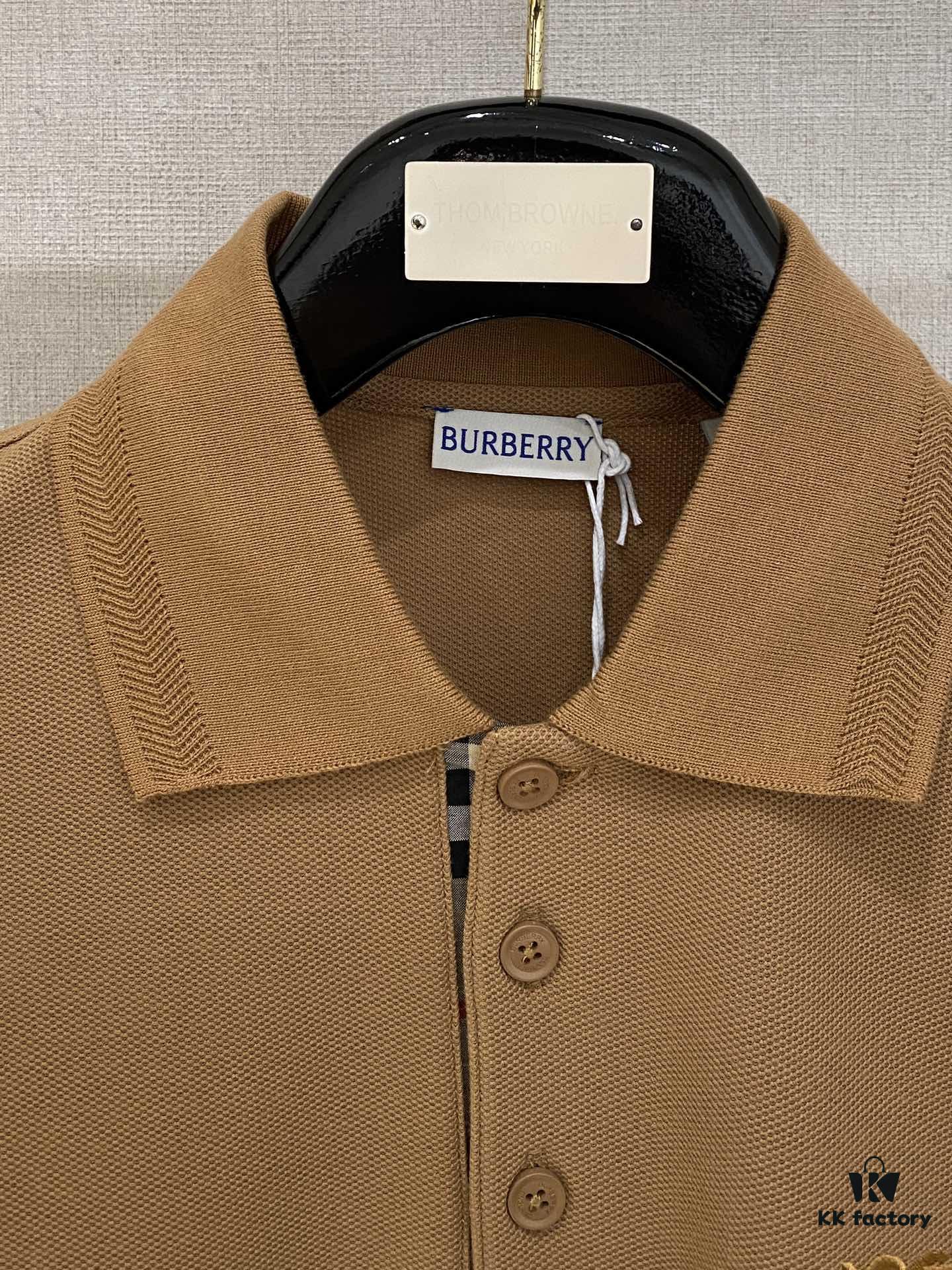 69314e08908475d562cd9ef8 Burberry, 2025 Latest Short Sleeve T-Shirt, Stylish and Handsome with Exquisite Embroidered Logo on Chest, Simple and Versatile Design