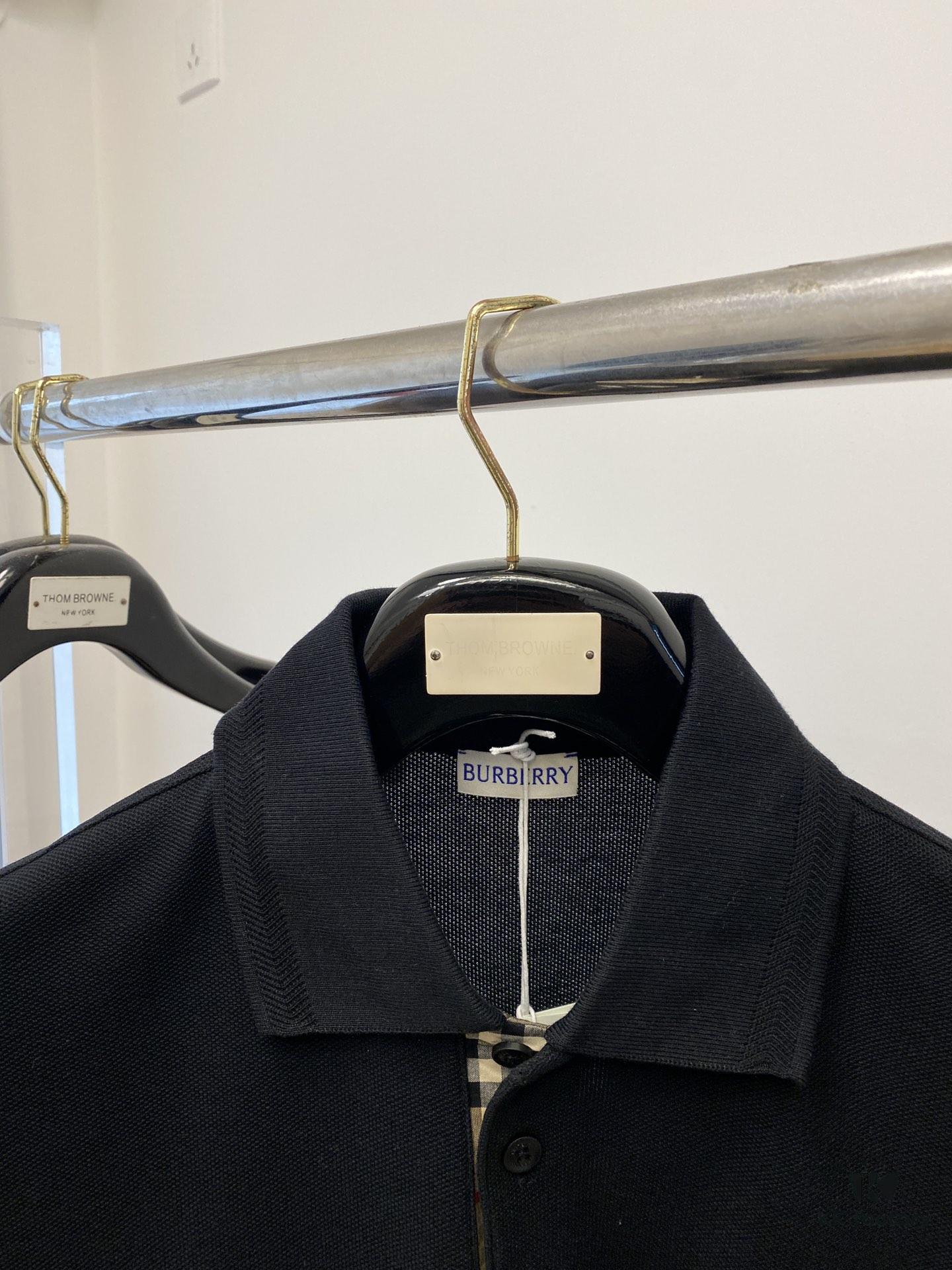 69314ea0908475d562cd9f22 Burberry, 2025 Latest Short Sleeve T-Shirt, Stylish and Handsome with Exquisite Embroidered Logo on Chest, Minimalist and Versatile Design