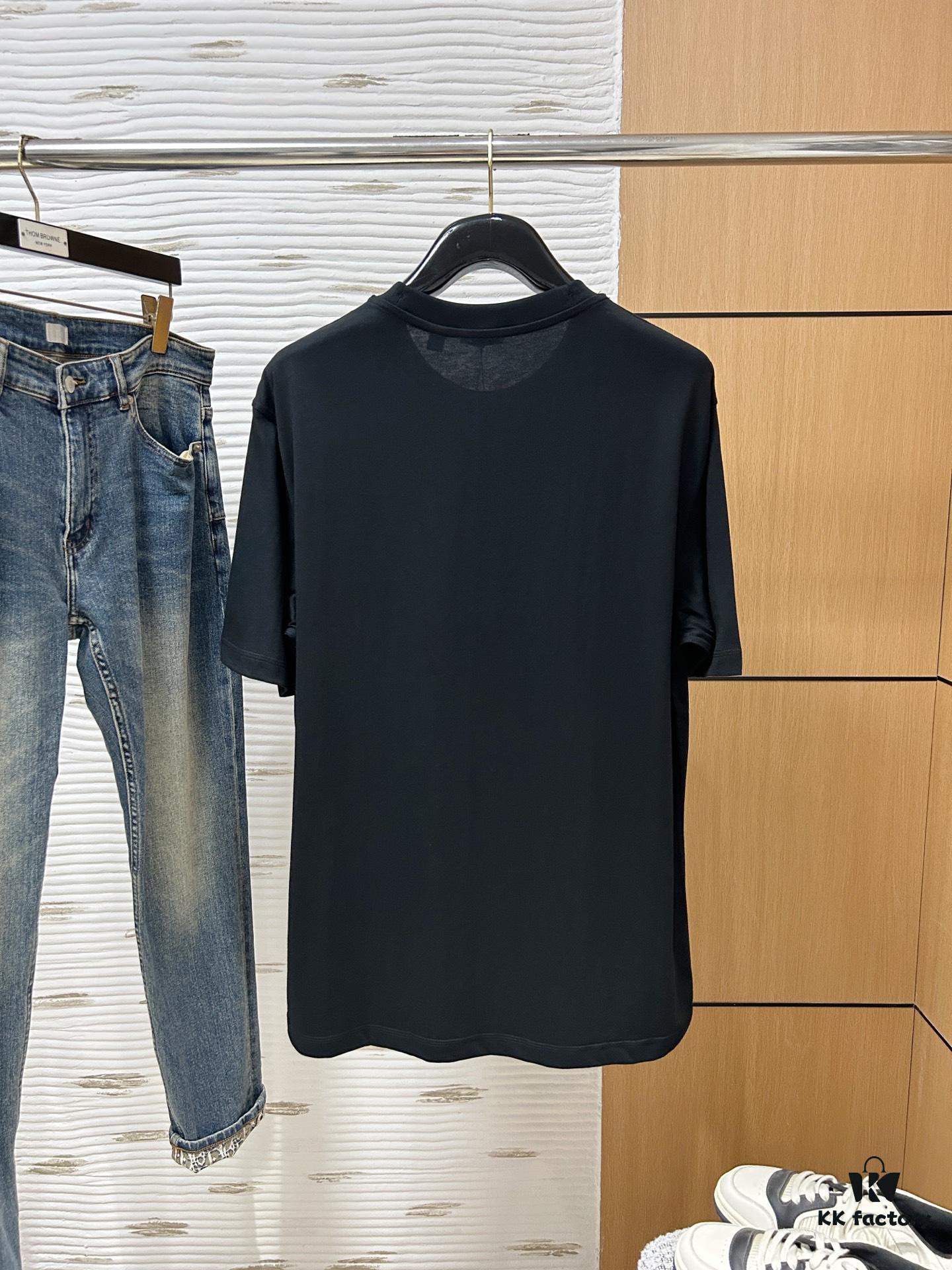 69314f01908475d562cd9f3d Burberry, 2025 Latest Short Sleeve T-Shirt, Stylish and Handsome with Exquisite Embroidered Logo on Chest, Simple and Versatile Design