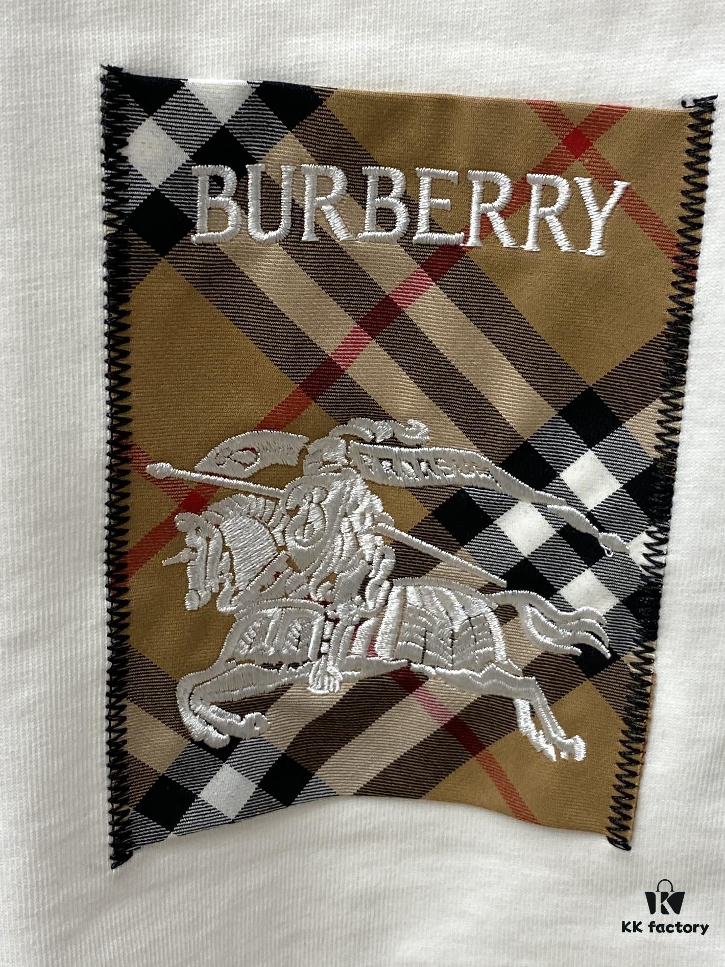 69314f0c908475d562cd9f40 Burberry, 2025 Newest Short Sleeve T-Shirt, Stylish and Handsome with Exquisite Embroidered Logo, Simple and Versatile Design