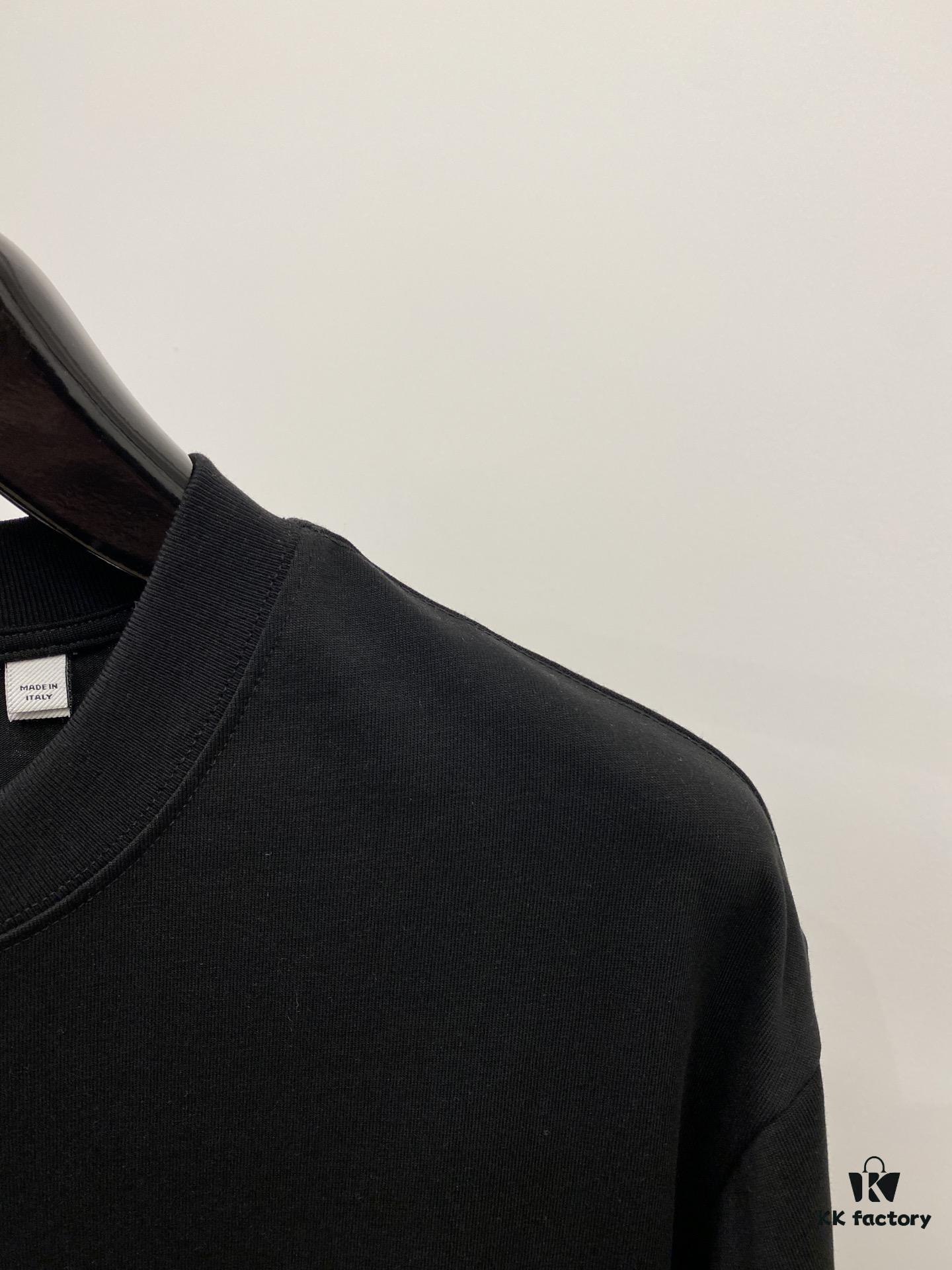 69314f69908475d562cd9f58 Burberry, 2025 Latest Short-Sleeve T-Shirt, Stylish and Fashionable with Exquisite Embroidered Logo, Simple and Versatile Design