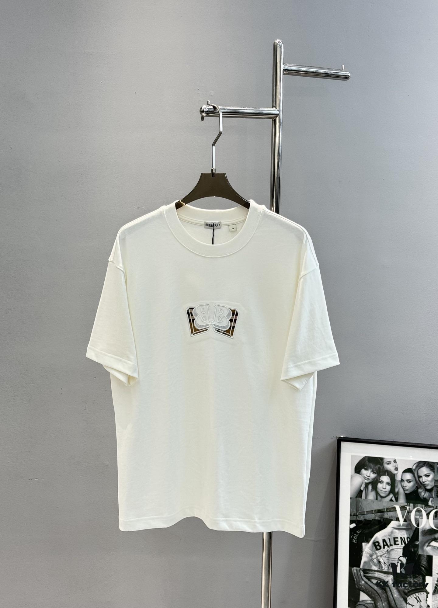 693153c8908475d562cda03f BBR* Burberry 25s Classic Short-Sleeve T-Shirt, Unisex Style! Popular on Xiaohongshu – Featuring Iconic Burberry Plaid and Refined 3D Embroidery
