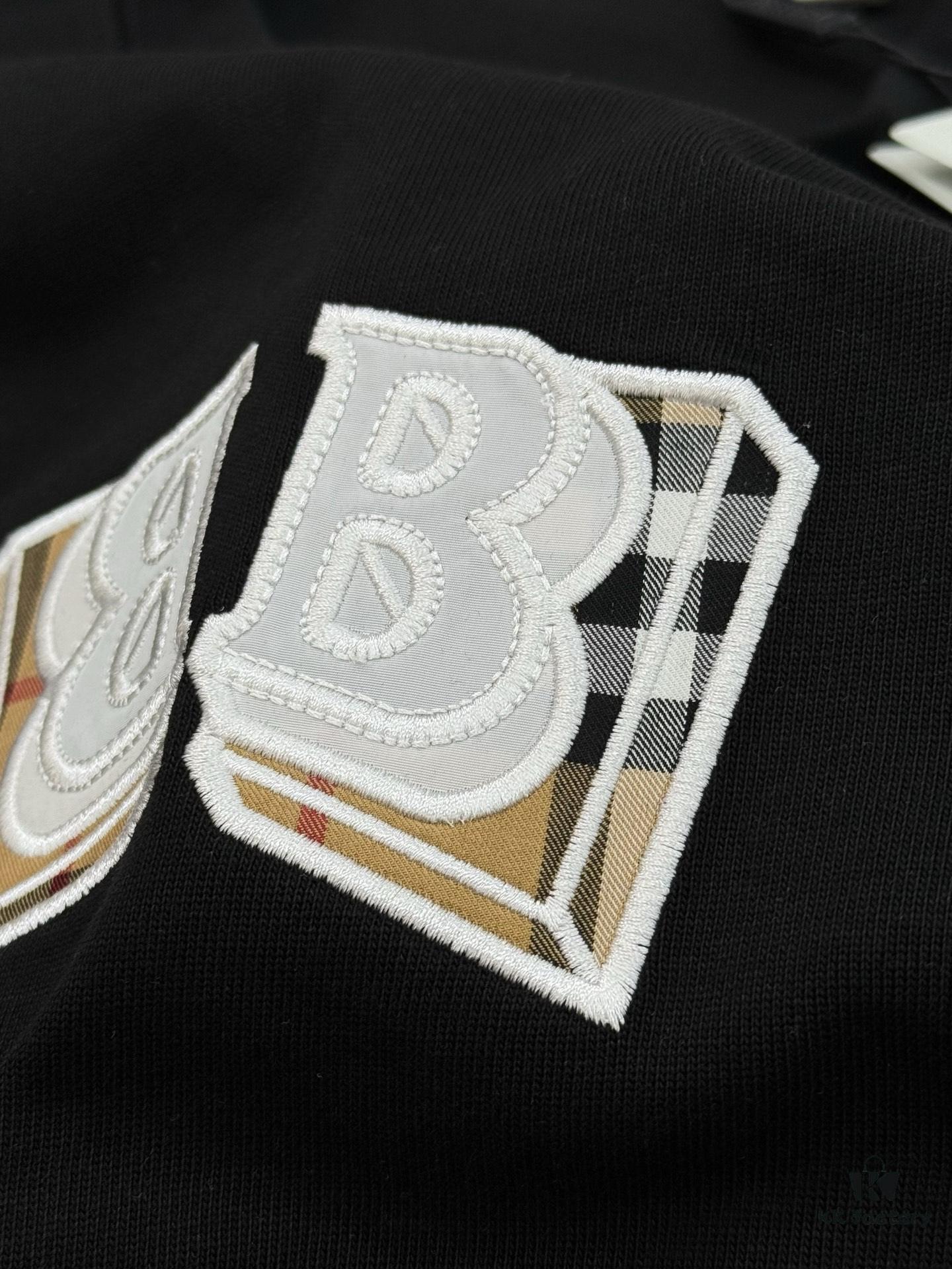 693153e4908475d562cda045 BBR* Burberry 25s Classic Short-Sleeve T-Shirt, Unisex Style! Popular on Xiaohongshu – Featuring Iconic Burberry Plaid and Refined 3D Embroidery