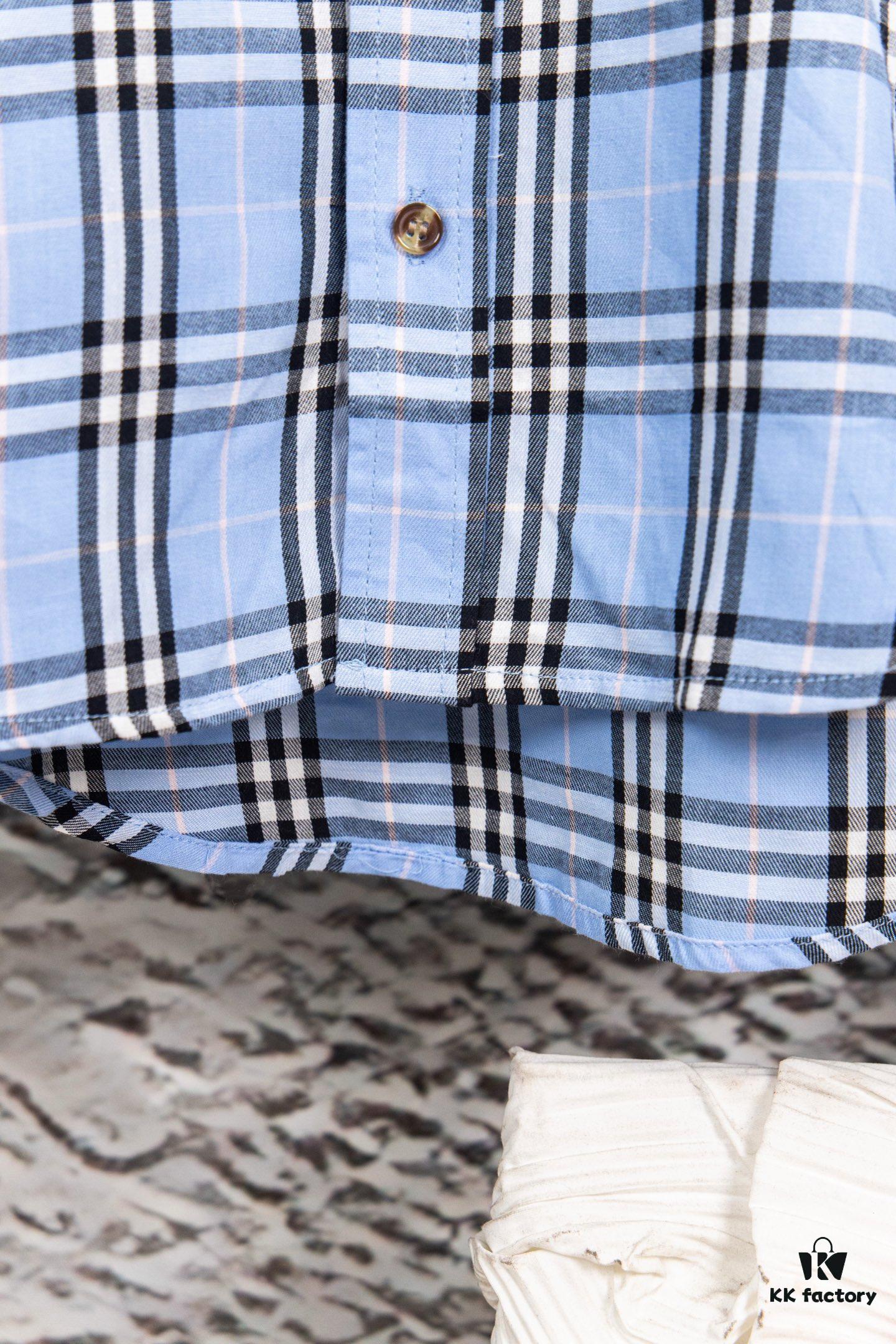 693156a2908475d562cda0fe Burberry Letter Plaid Cotton Poplin Shirt, 100% Pure Cotton, Original Quality, Chest Patch Pocket, Toweling Fabric Appliqué on Sleeves, All-Over Pattern Matching, Unisex Design