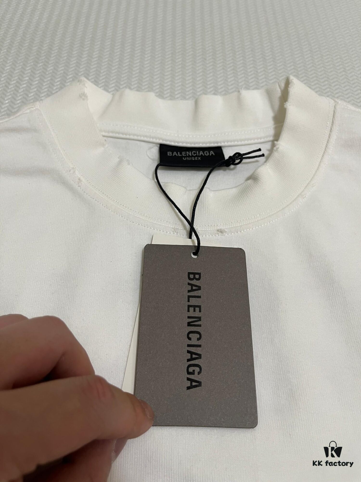 693157ae908475d562cda140 BALENCIAGA 2025SS New Arrival Letter Tape Print Distressed Washed Hole Unisex Cotton Loose Short Sleeve T-Shirt