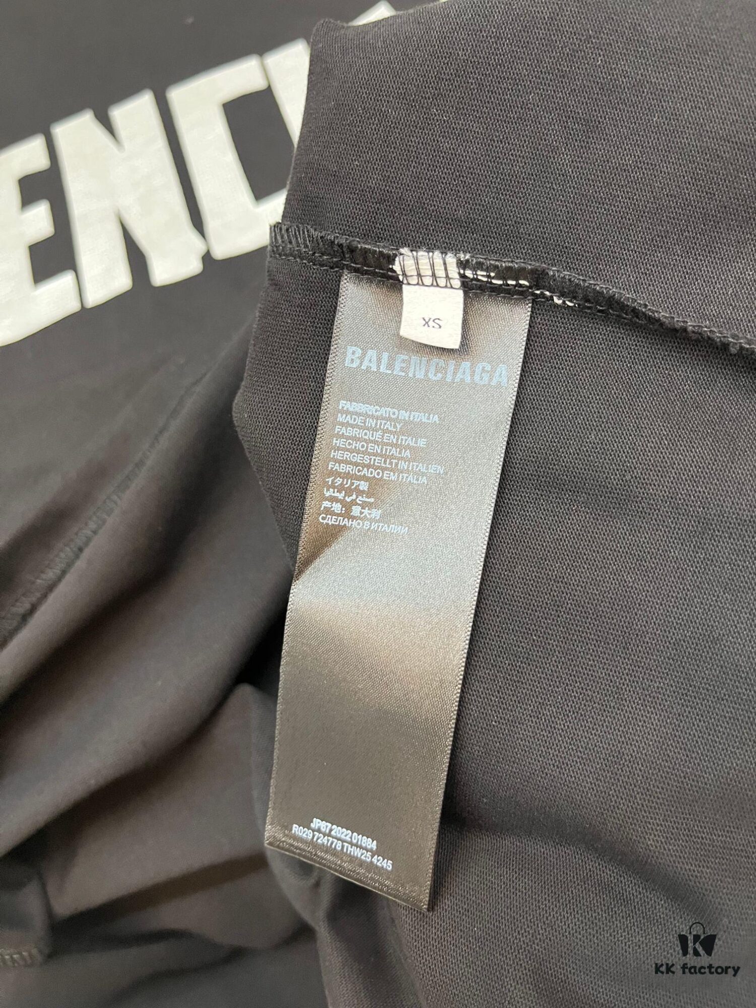693157d9908475d562cda147 BALENCIAGA Tape Logo Printed Short-Sleeve T-Shirt, Made from 280g Double-Layer Pure Cotton Fabric, Comfortable and Soft to Wear, Featuring Raised Tape Logo Printing for a Premium, Three-Dimensional Look, High-Quality Replica, Complete with All Three Labels