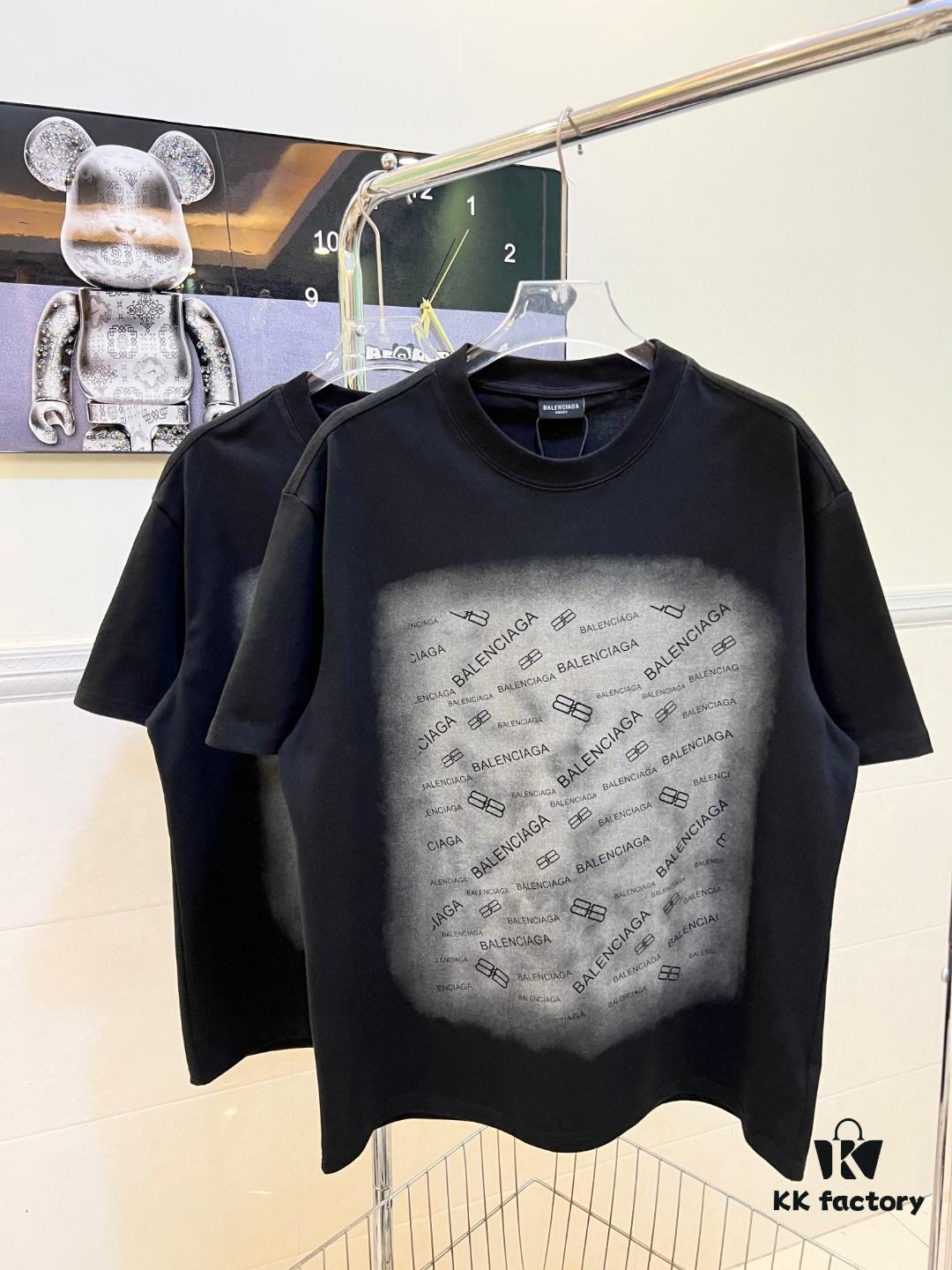 69315889908475d562cda170 Balenciaga Gradient Letter Short-Sleeve T-Shirt