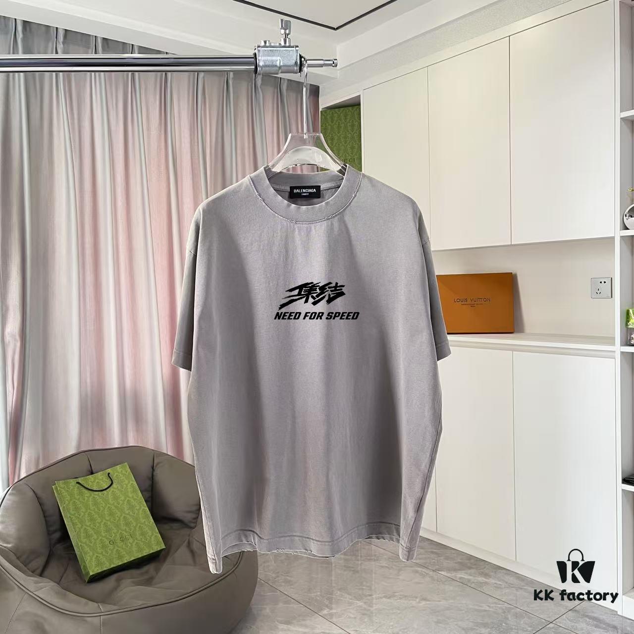 69315bf2908475d562cda20c BALENCI*GA Paris 2025 Summer New Arrival Ombre Distressed Vintage Short Sleeve T-Shirt with Custom 320g Fabric Letter Logo Print Unisex