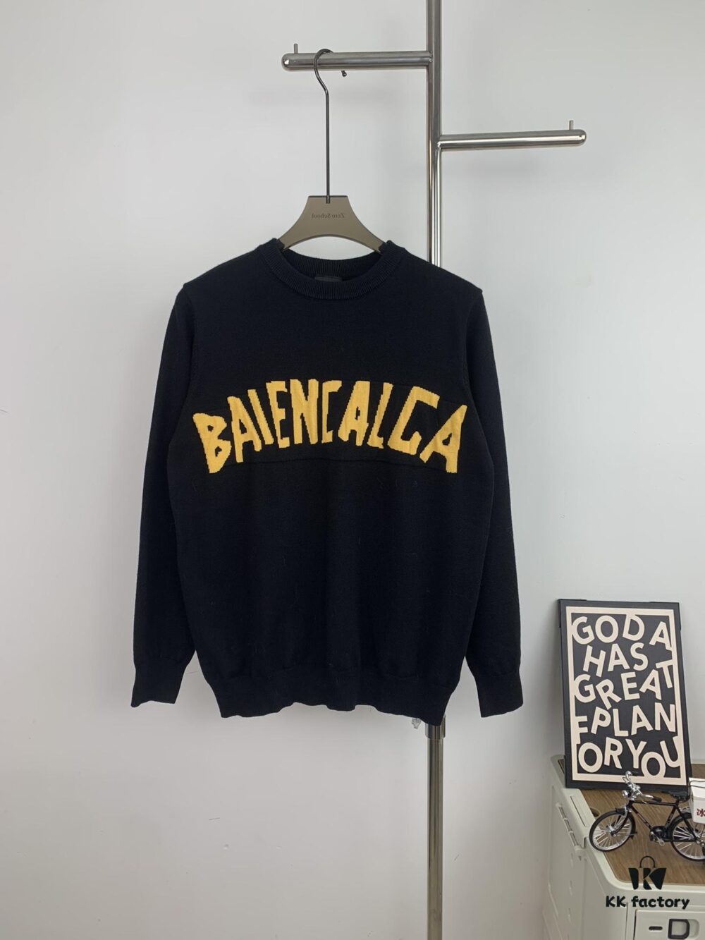 69315fd2908475d562cda2aa New Arrival Balenciaga 24SS Jacquard Yellow Tape Unisex Sweater