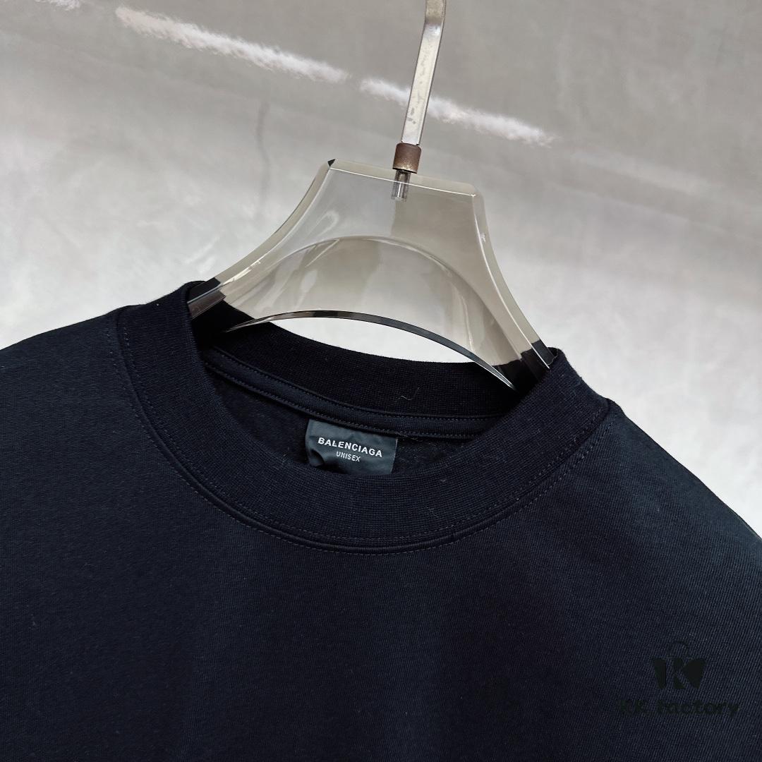 69316a4e908475d562cda4c0 Balenciaga 2025 SS New Arrival Short Sleeve T-Shirt, Stylish and Minimalist Design, Classic Brand Logo, Comfortable Wear with Refined Craftsmanship