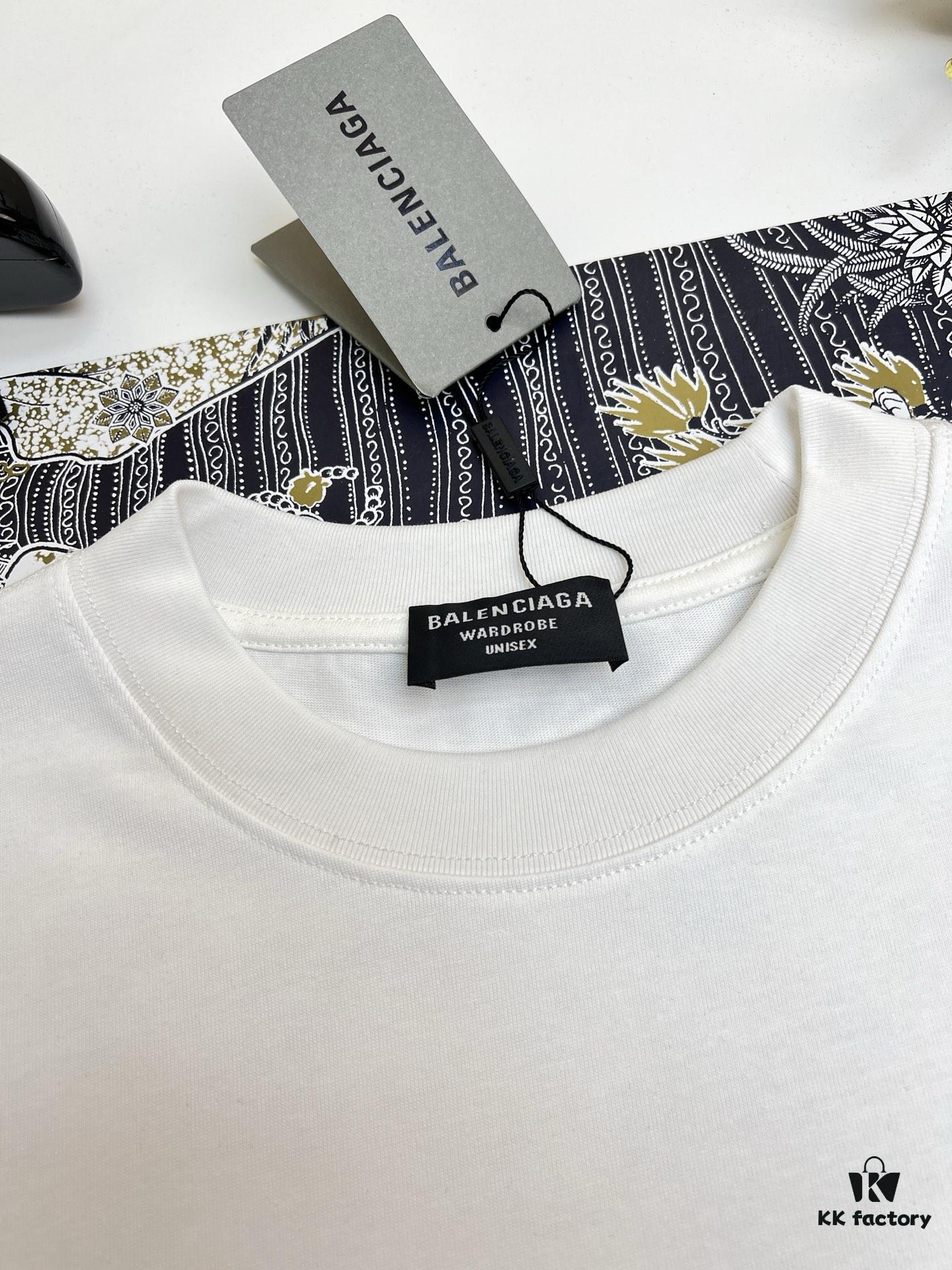 69316ba2908475d562cda4f3 High-Quality BAL 25SS Classic Color T-Shirt New Arrival! A vibrant and youthful design bursting with energy, part of the new season's featured bear series. Crafted with premium 280g pure cotton fabric and advanced first-grade printing technology for a strong three-dimensional color gradient. Soft, comfortable, and perfect for spring and summer – effortlessly pairs with jeans, casual pants, or shorts as a must-have wardrobe staple.