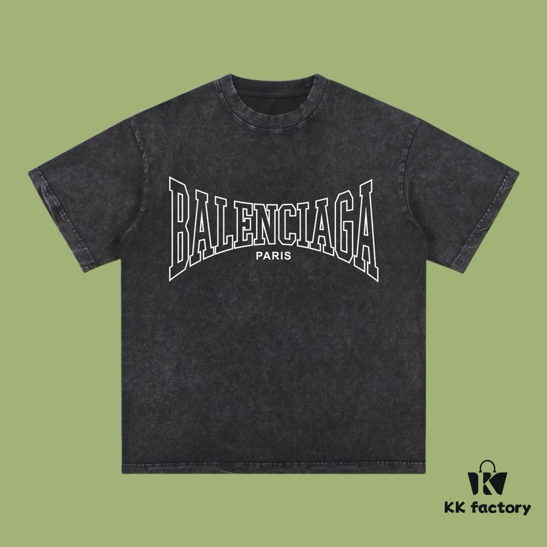 69317266908475d562cda67a High-End Quality Balenciaga 2025 Fall Spring/Summer Collection LOGO Short-Sleeve T-Shirt, Imported Kangshu Digital Direct-to-Garment Printing, Premium Custom-Dyed Streetwear, 26s Double-Yarn 100% Washed 300G Fabric, Garment-Dyed and Snow-Washed Finish, OS Loose Fit Unisex Design
