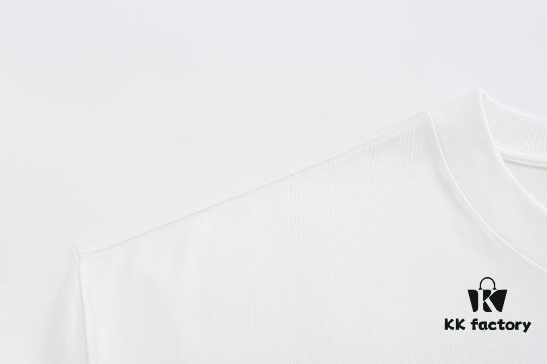693175e3908475d562cda721 High-End Quality Balenciaga 2025 Fall Spring/Summer Collection Buckle Short-Sleeve T-Shirt, Distinct from Regular Print, Crafted in Custom-Woven 270G 32-Thread Double-Yarn Pure Cotton Fabric, Relaxed Fit Unisex Design