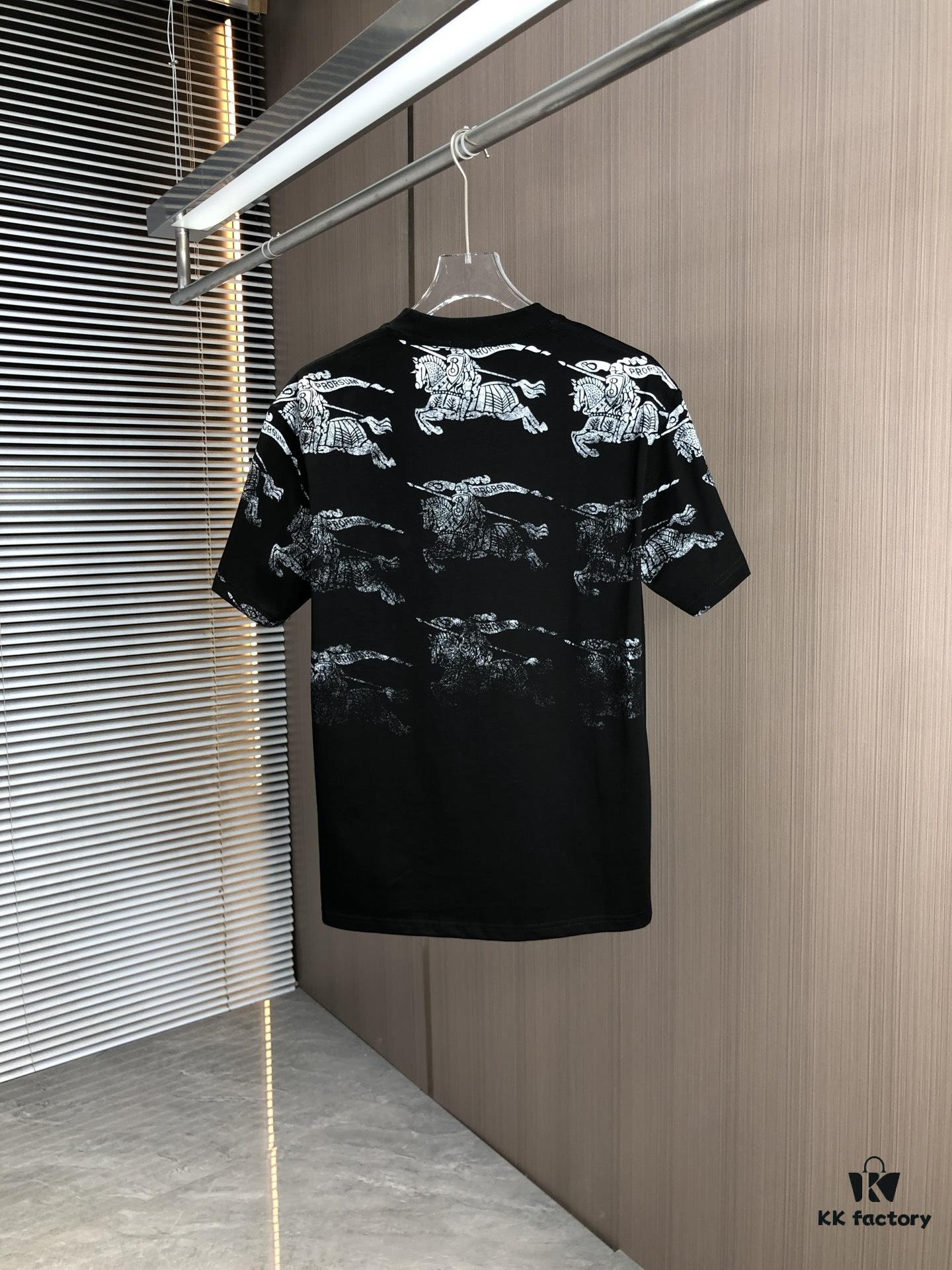 69319f30ccd8ab3d7af9379a BURBERRY 2025 Spring/Summer New Arrival Round Neck Short Sleeve T-Shirt with All-Over Dot Print, Made from 320g Double-Yarn Combed Cotton Fabric, Slightly Loose Fit, Soft and Substantial Fabric Texture, Unisex Design
