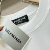 69319fa8ccd8ab3d7af937d2 Balenciaga Spring/Summer 2025 New Arrival Short Sleeve T-Shirt! Runway-Inspired Fashion Casual Tee with Signature Logo Design! Exquisitely Crafted from Premium 100% Cotton, Offering a Soft, Skin-Friendly Feel and Exceptional Comfort with Excellent Breathability – A Must-Have Piece That You Won't Be Able to Put Down! Relaxed Fit with Slightly Dropped Shoulders and Crew Neck, Designed as a Gender-Neutral Unisex Style for Couples, Redefining Contemporary Fashion with a Fresh Aesthetic. Distinct from Standard Market Versions, This High-End Collection Features Unisex Sizing for Both Men and Women.
