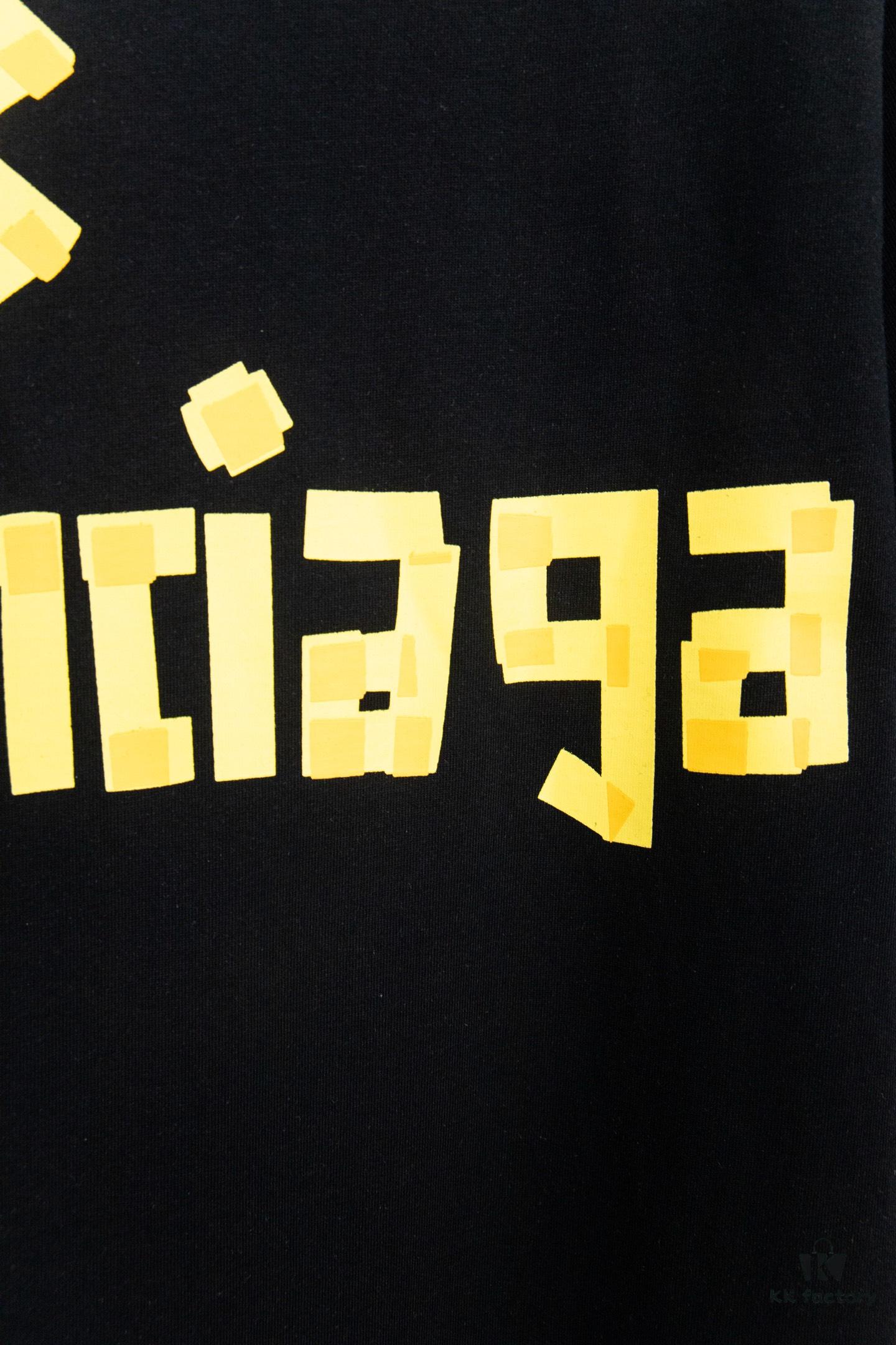 69319fc3ccd8ab3d7af937e7 Balenciaga Tape Hole Short Sleeve T-Shirt