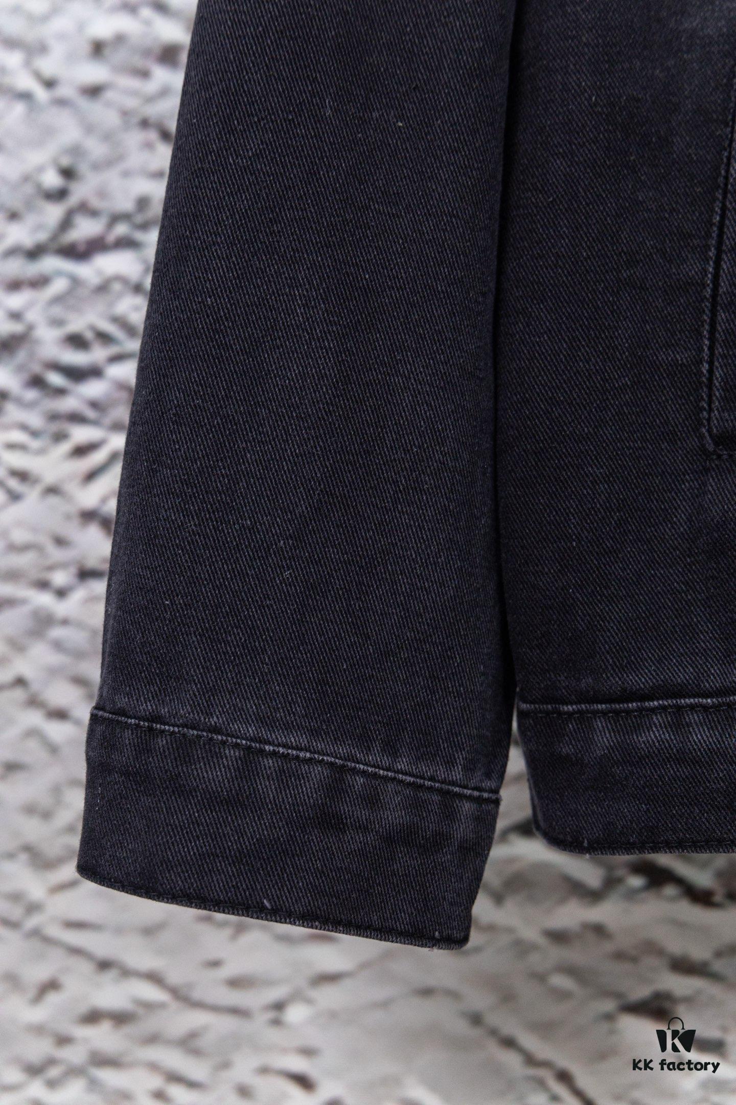 69319fc6ccd8ab3d7af937fd Balenciaga 2024 Fall/Winter New Loose Oversized Denim Jacket with Eiffel Tower Design