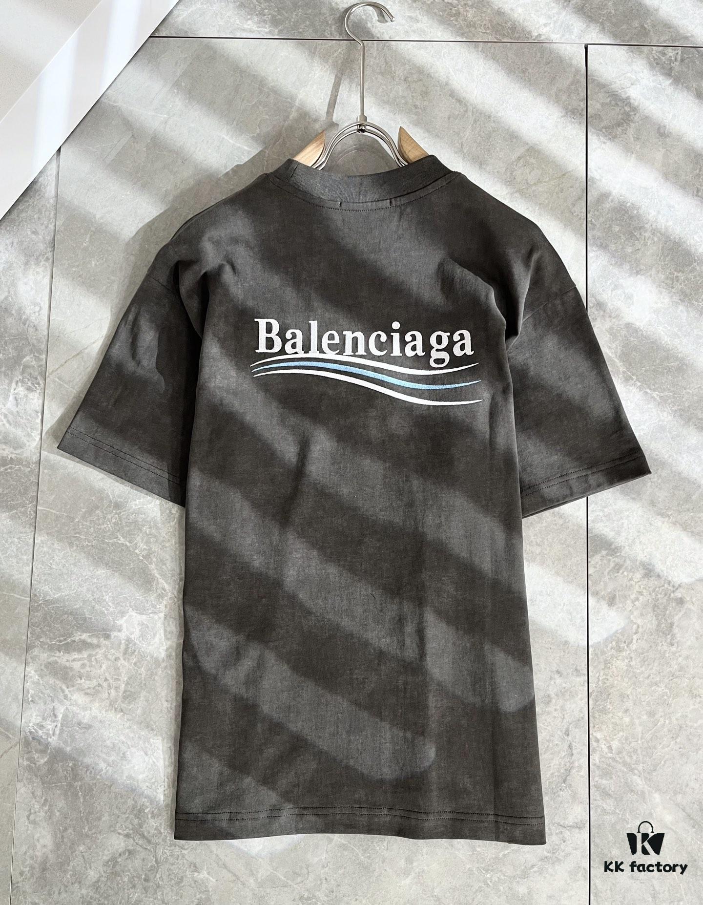 69319fd7ccd8ab3d7af93936 BALENCI*GA 2025 Spring/Summer New Unisex 👫 Short Sleeve T-Shirt with Runway Print and Embroidered Logo – Fashionable Casual Tee in Premium 260g Cotton
