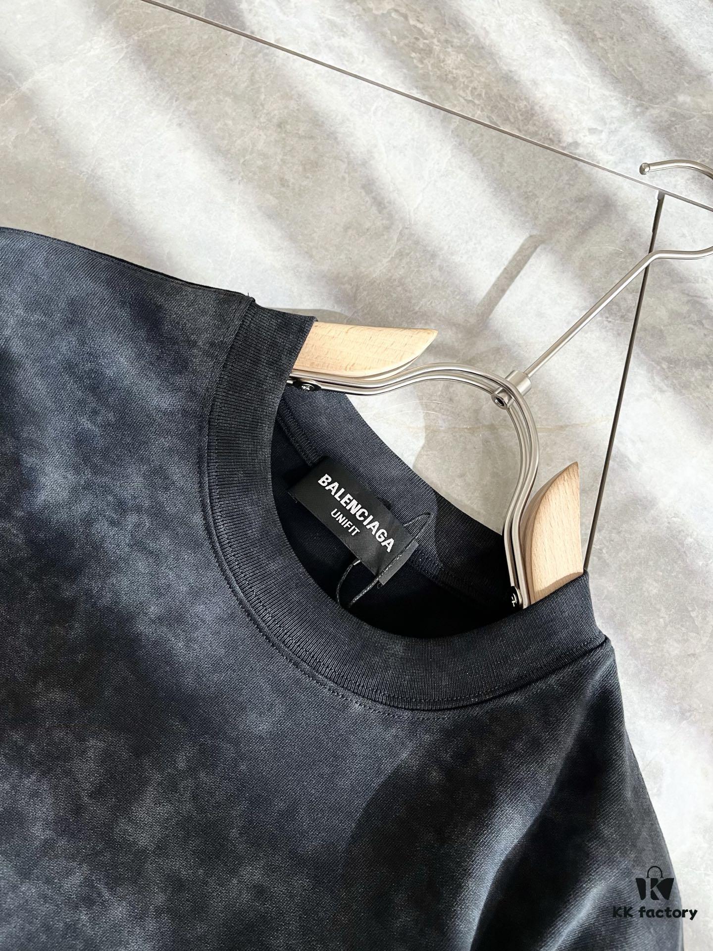 69319fd8ccd8ab3d7af93941 BALENCI*GA 2025 Spring/Summer New Unisex 👫 Short Sleeve T-Shirt with Runway Print and Embroidered Logo – Fashionable Casual Tee in Premium 260g Cotton