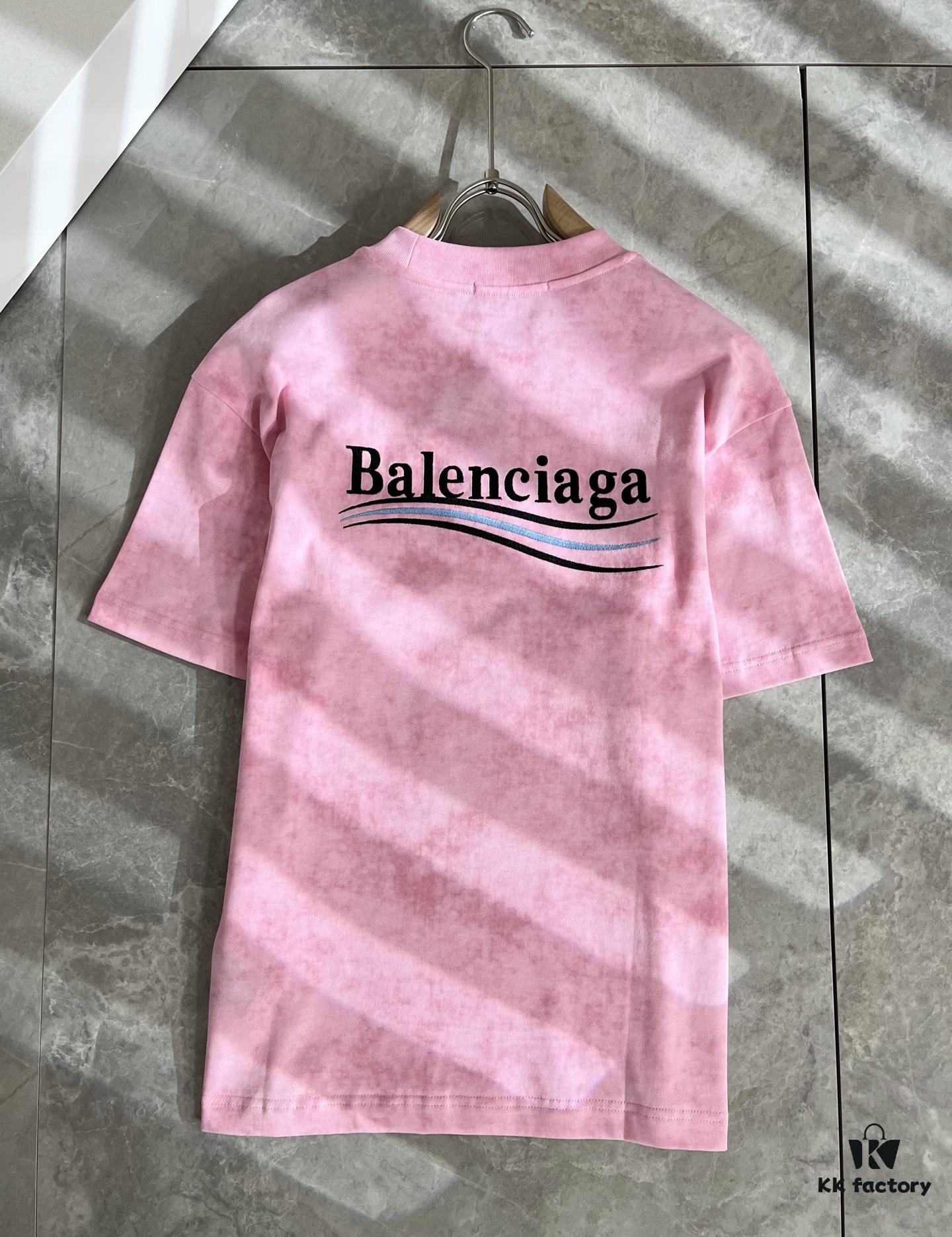 69319fd8ccd8ab3d7af93945 BALENCI*GA 2025 Spring/Summer New Unisex 👫 Short Sleeve T-Shirt with Runway Print and Embroidered Logo – Fashionable Casual Tee in Premium 260g Cotton