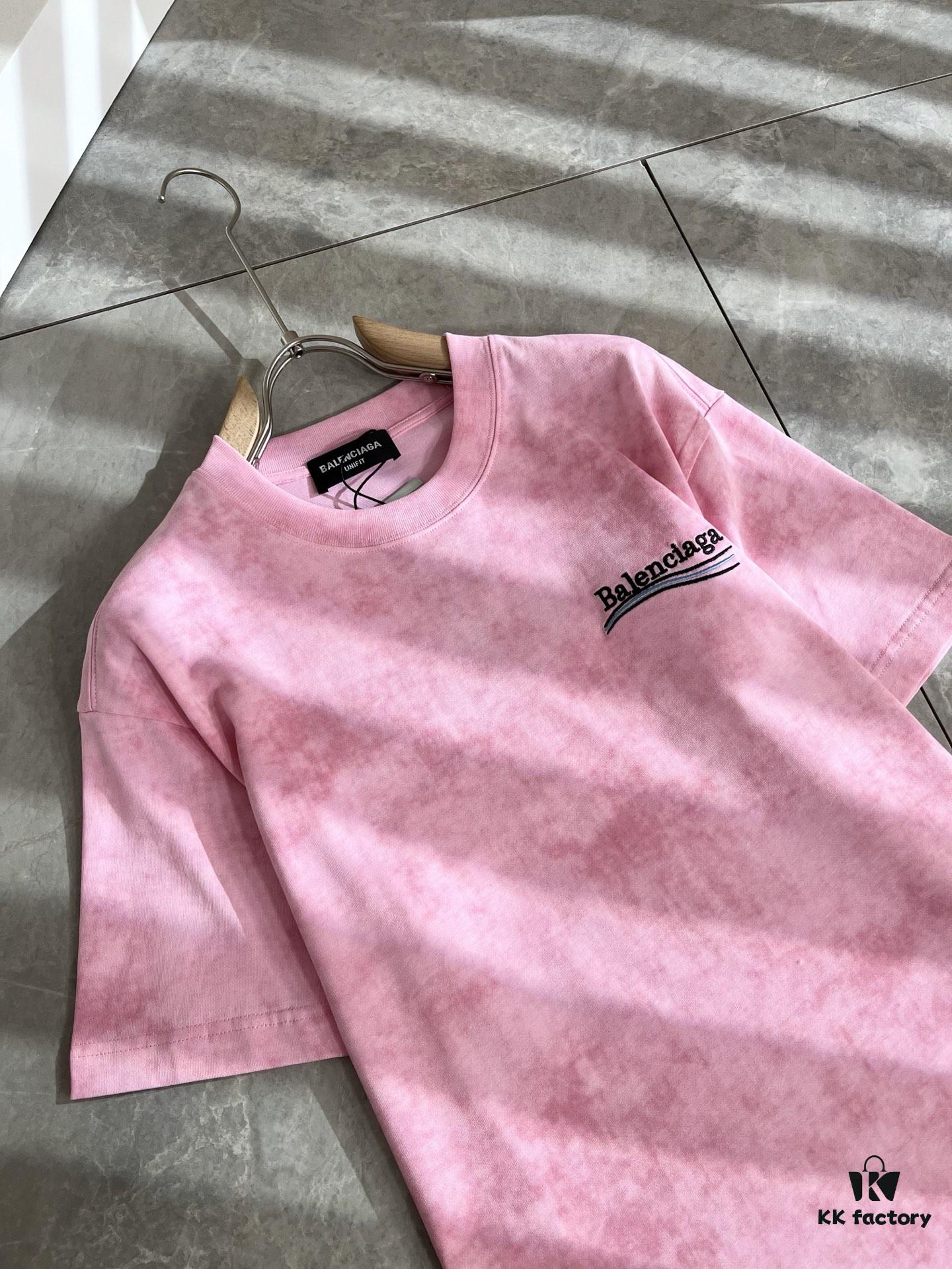 69319fd8ccd8ab3d7af93946 BALENCI*GA 2025 Spring/Summer New Unisex 👫 Short Sleeve T-Shirt with Runway Print and Embroidered Logo – Fashionable Casual Tee in Premium 260g Cotton