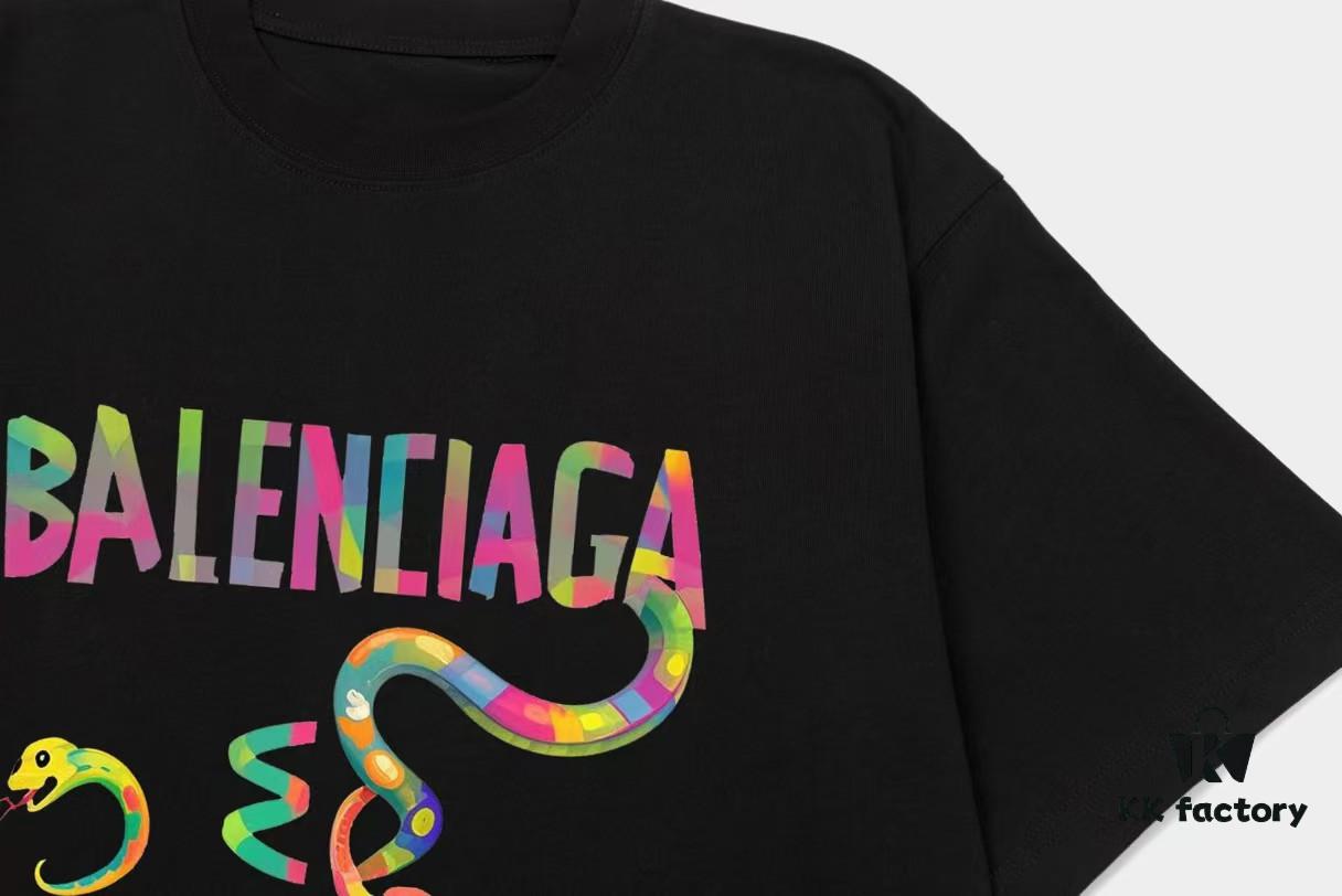 69319fdeccd8ab3d7af939bb BALENCIAGA* Balenciaga* Loose Fit Printed Logo Short Sleeve T-Shirt for Spring and Summer, Stylish Crew Neck Unisex Cotton Tee