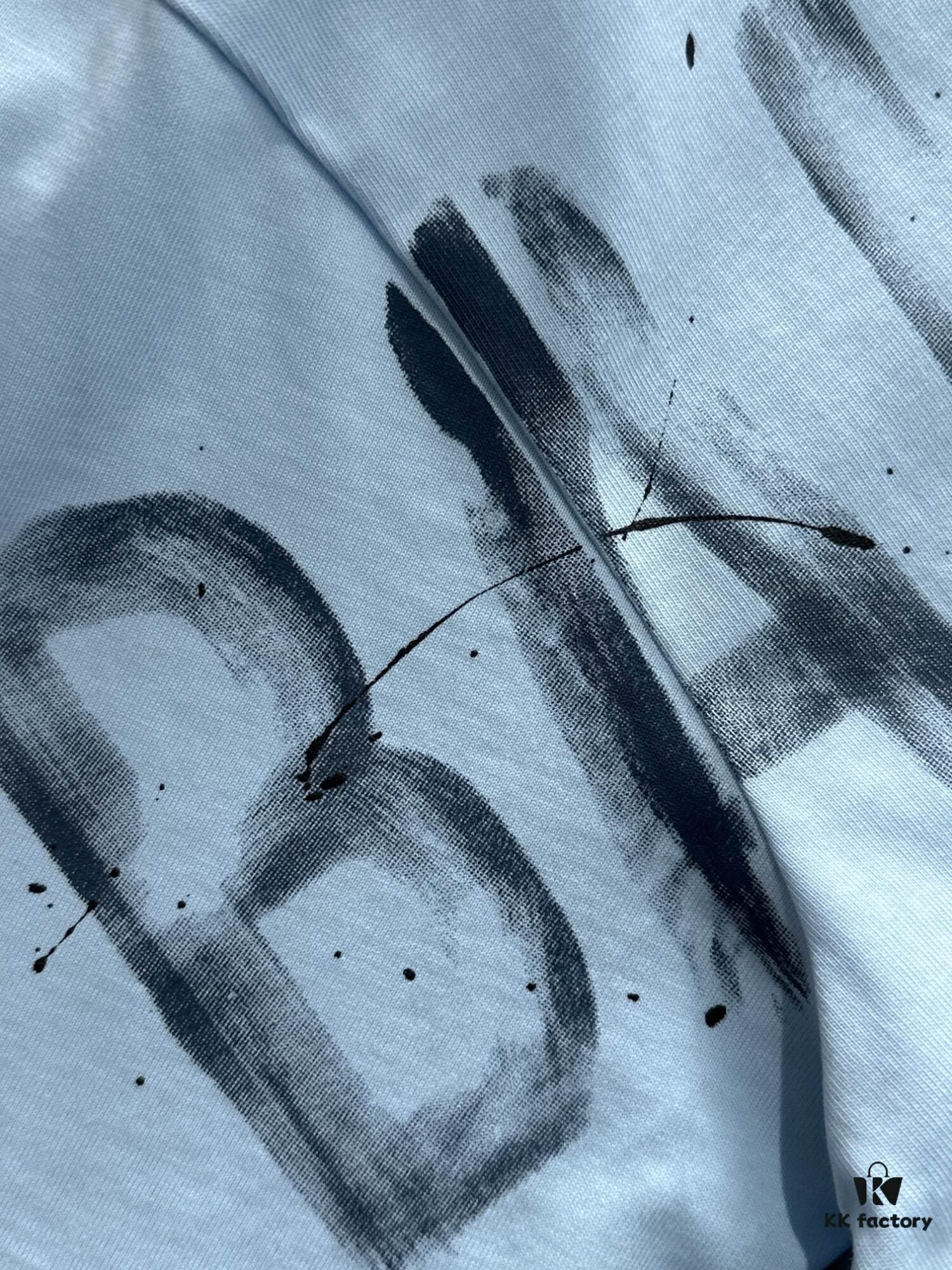 69319fdfccd8ab3d7af939d1 Balenciaga 2025 Spring/Summer New Arrival - High-Quality Cotton T-Shirt with Signature BB Logo