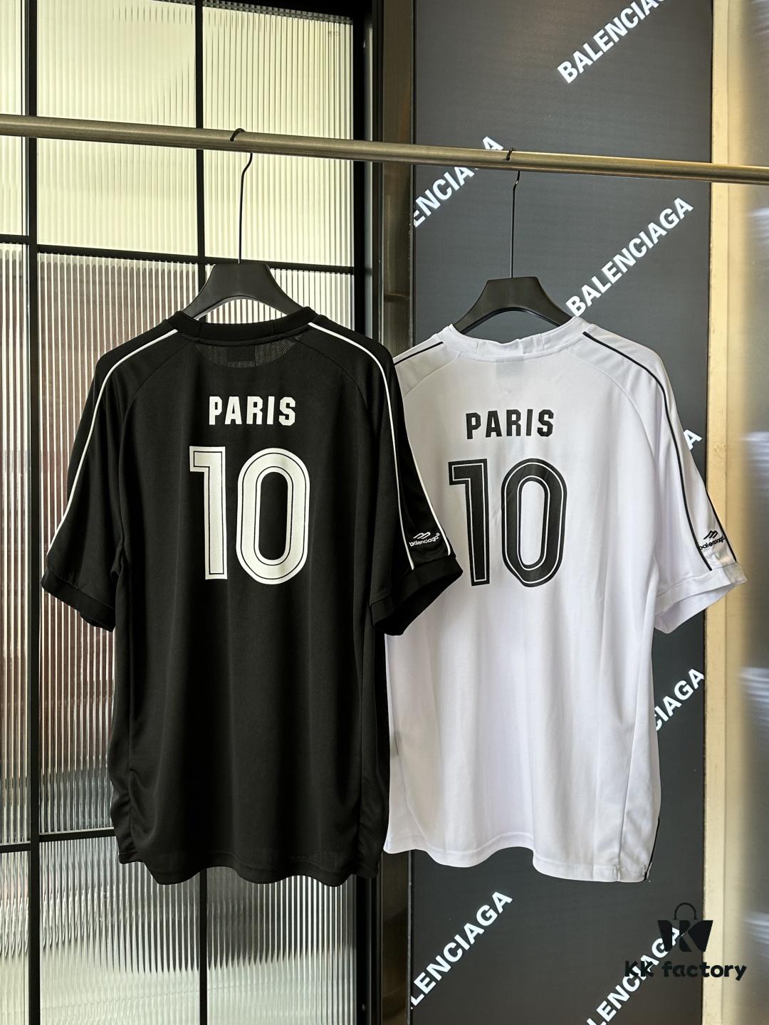 69319fdfccd8ab3d7af939d9 Top Version (Different from Standard Stock) Balenciaga/25SS Paris Fashion Week Manchester United Collaborative Football 10 Number Embroidered Print Short Sleeve T-Shirt