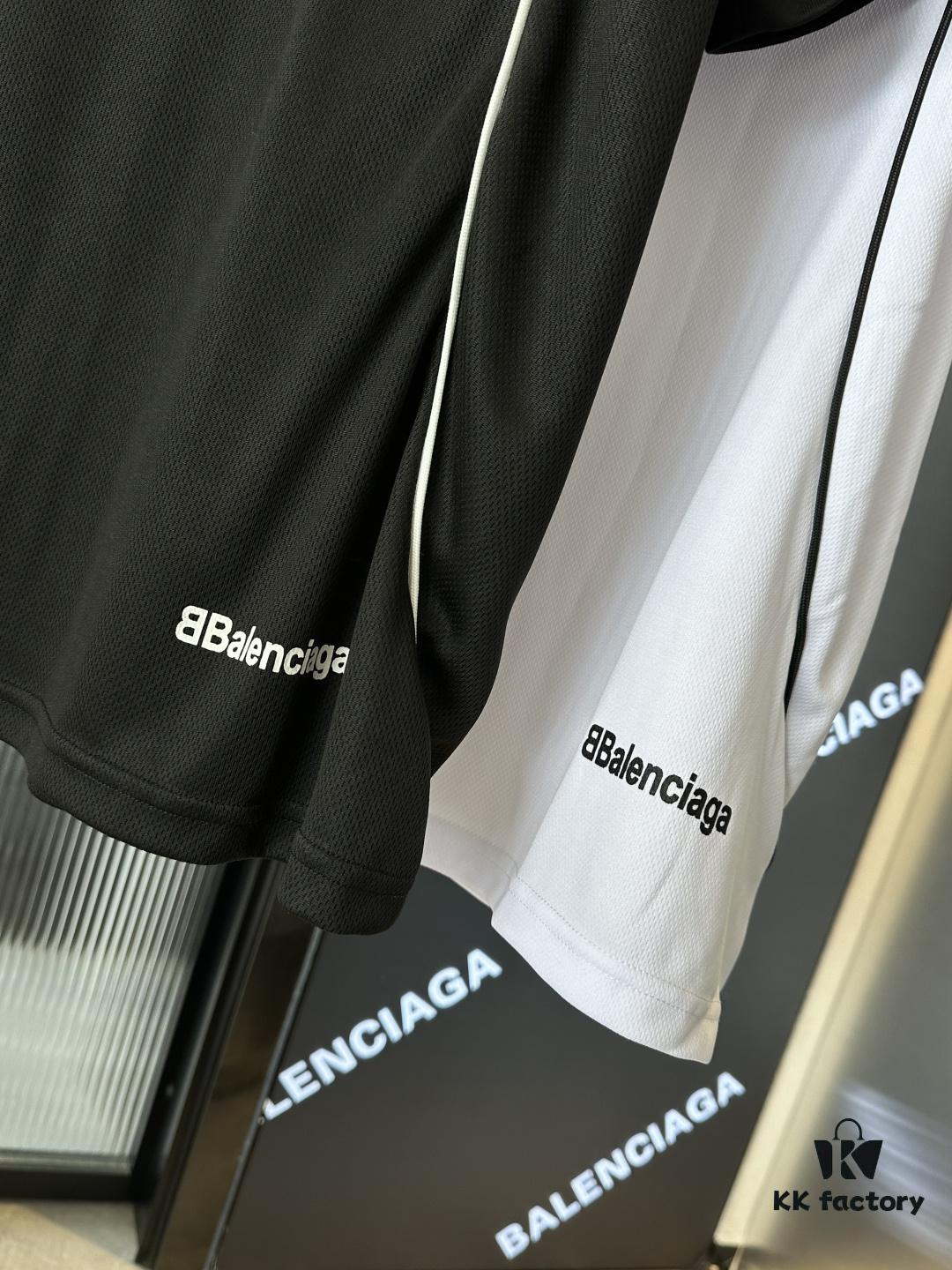 69319fdfccd8ab3d7af939db Top Version (Different from Standard Stock) Balenciaga/25SS Paris Fashion Week Manchester United Collaborative Football 10 Number Embroidered Print Short Sleeve T-Shirt
