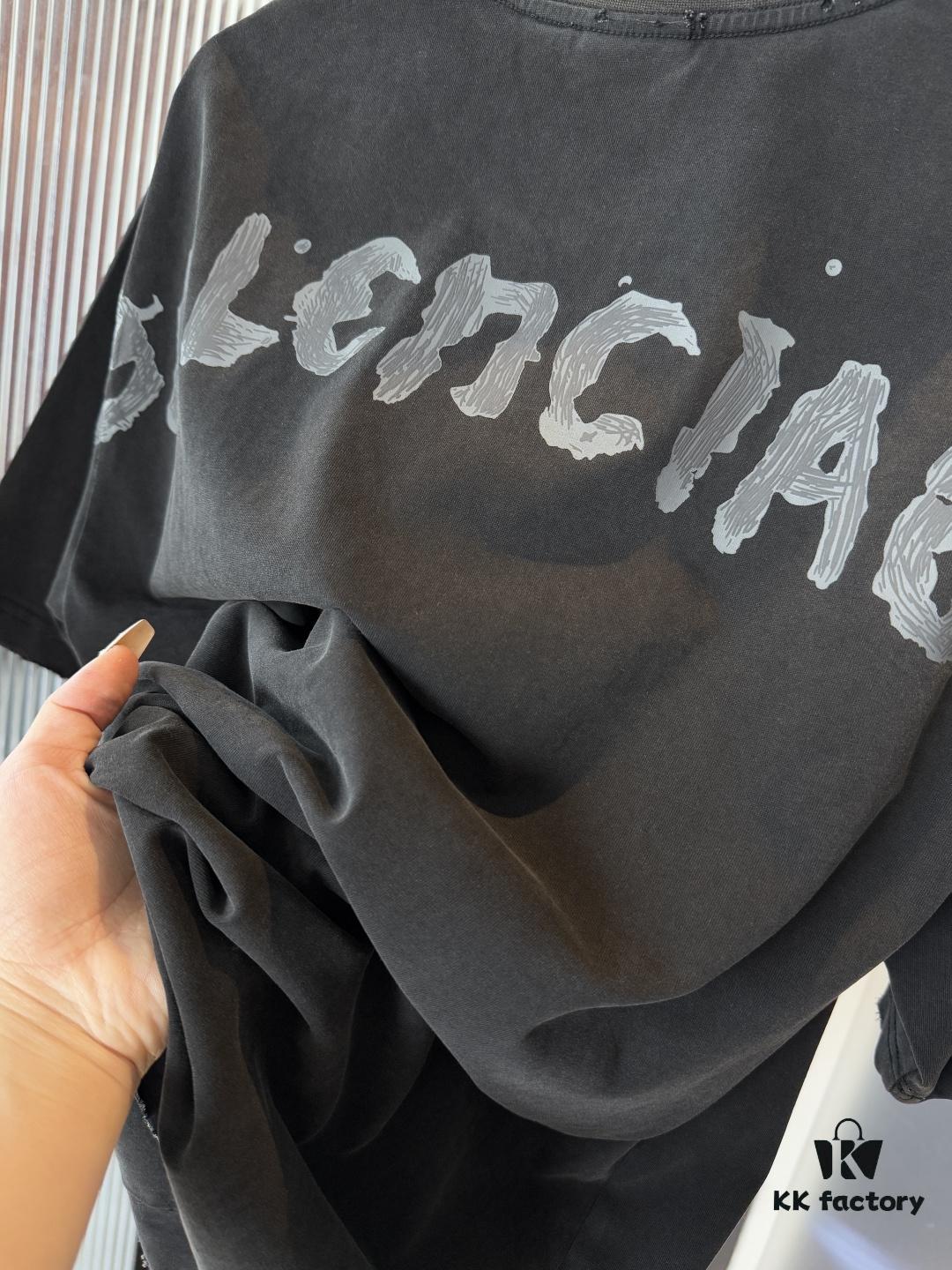 69319fe2ccd8ab3d7af93a09 Balenciaga 25SS New Arrival Letter Tape Print Distressed Washed Ripped Unisex Cotton Oversized Short Sleeve T-Shirt (Top-Tier Version, Distinguished from Standard Market Goods)