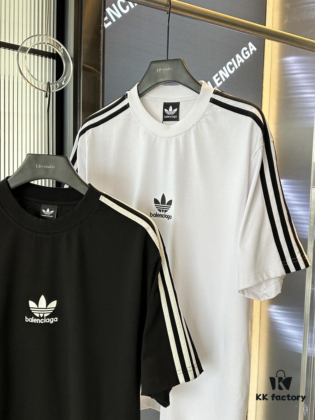 69319fe2ccd8ab3d7af93a10 Balenciaga x Three Leaves Collaboration Logo Embellished Heavyweight T-Shirt (Top Version, Distinguished from Standard Stock)