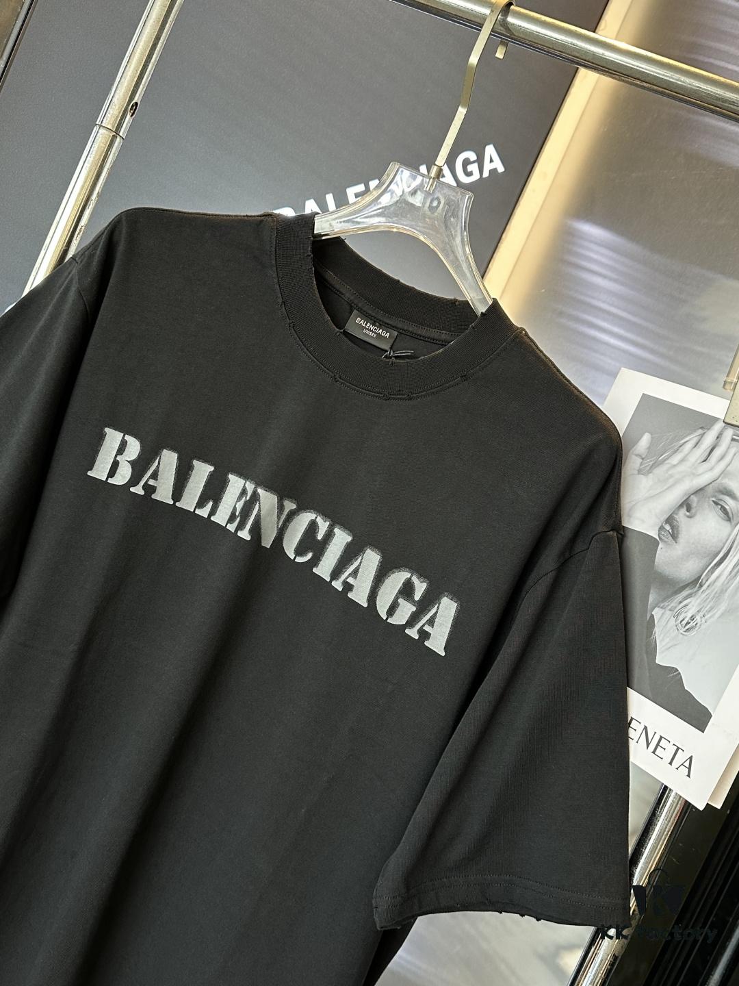 69319fe3ccd8ab3d7af93a22 25SS Balenciaga · Distressed Vintage Letter Print Short Sleeve T-Shirt (Top-Tier Version, Distinguished from Generic Copies)