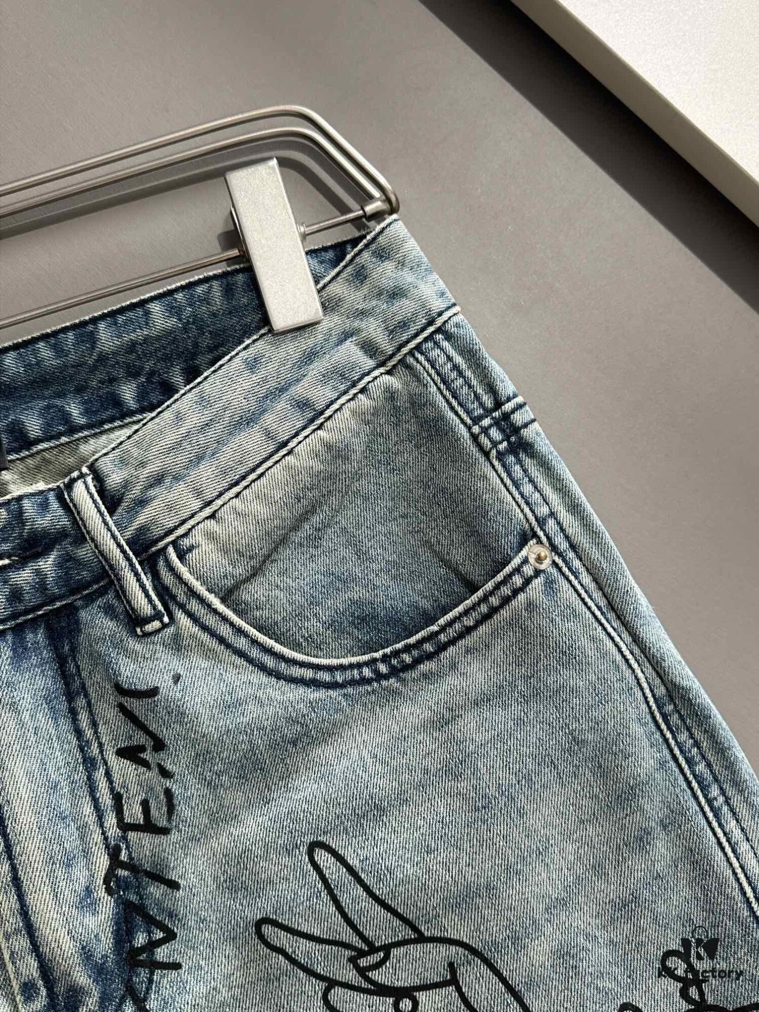 69319ff5ccd8ab3d7af93ace Paris 2025 All-Season Loose Fit Straight-Leg Jeans – Ultimate Trendy Fashion Staple