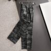 69319ff6ccd8ab3d7af93adc Balenciaga 2025 Spring/Summer New Elastic Waist Casual Pants, Lightweight Custom Counter Fabric, Highly Breathable and Comfortable, Exquisitely Designed with Brand Elements Reflecting High Quality, Soft and Smooth Texture, Featuring a Relaxed Cut with Excellent Fit
