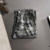 69319ff6ccd8ab3d7af93add Balenciaga 2025 Spring/Summer New Elastic Waist Casual Pants, Lightweight Custom Counter Fabric, Highly Breathable and Comfortable, Exquisitely Designed with Brand Elements Reflecting High Quality, Soft and Smooth Texture, Featuring a Relaxed Cut with Excellent Fit