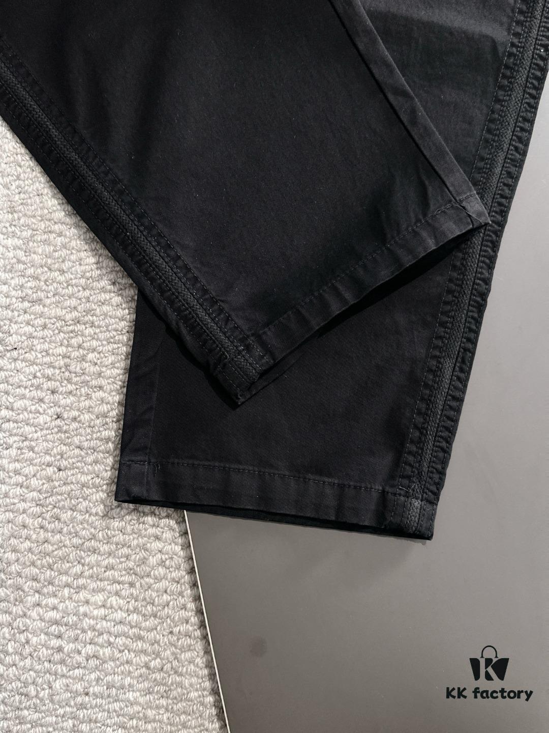 69319ff6ccd8ab3d7af93ae4 Balenciaga 2025 Spring/Summer New Elastic Waist Casual Pants, Lightweight Custom Counter Fabric, Highly Breathable and Comfortable, Exquisite Details, Brand-Inspired Design Concept Reflecting High Quality, Soft and Smooth Touch