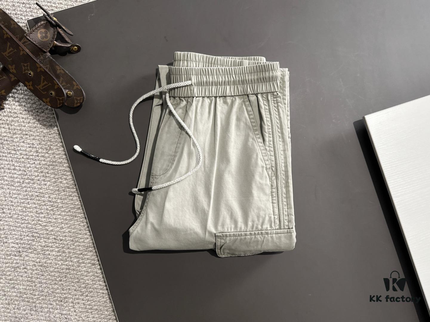 69319ff7ccd8ab3d7af93aef Balenciaga 2025 Spring/Summer New Elastic Waist Casual Pants, Lightweight Custom Counter Fabric, Highly Breathable and Comfortable, Exquisite Details, Brand Design Concept Reflecting High Quality, Soft and Smooth Touch