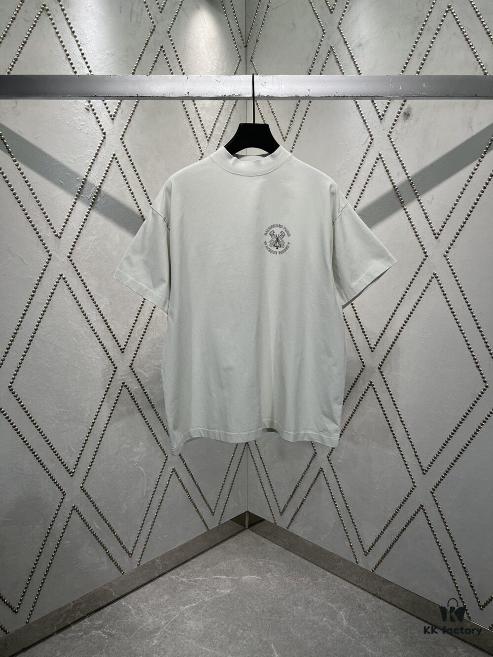 6931a00bccd8ab3d7af93c8d Paris 24SS New Arrival Round Letter Print Short Sleeve T-Shirt! High Version! Unisex