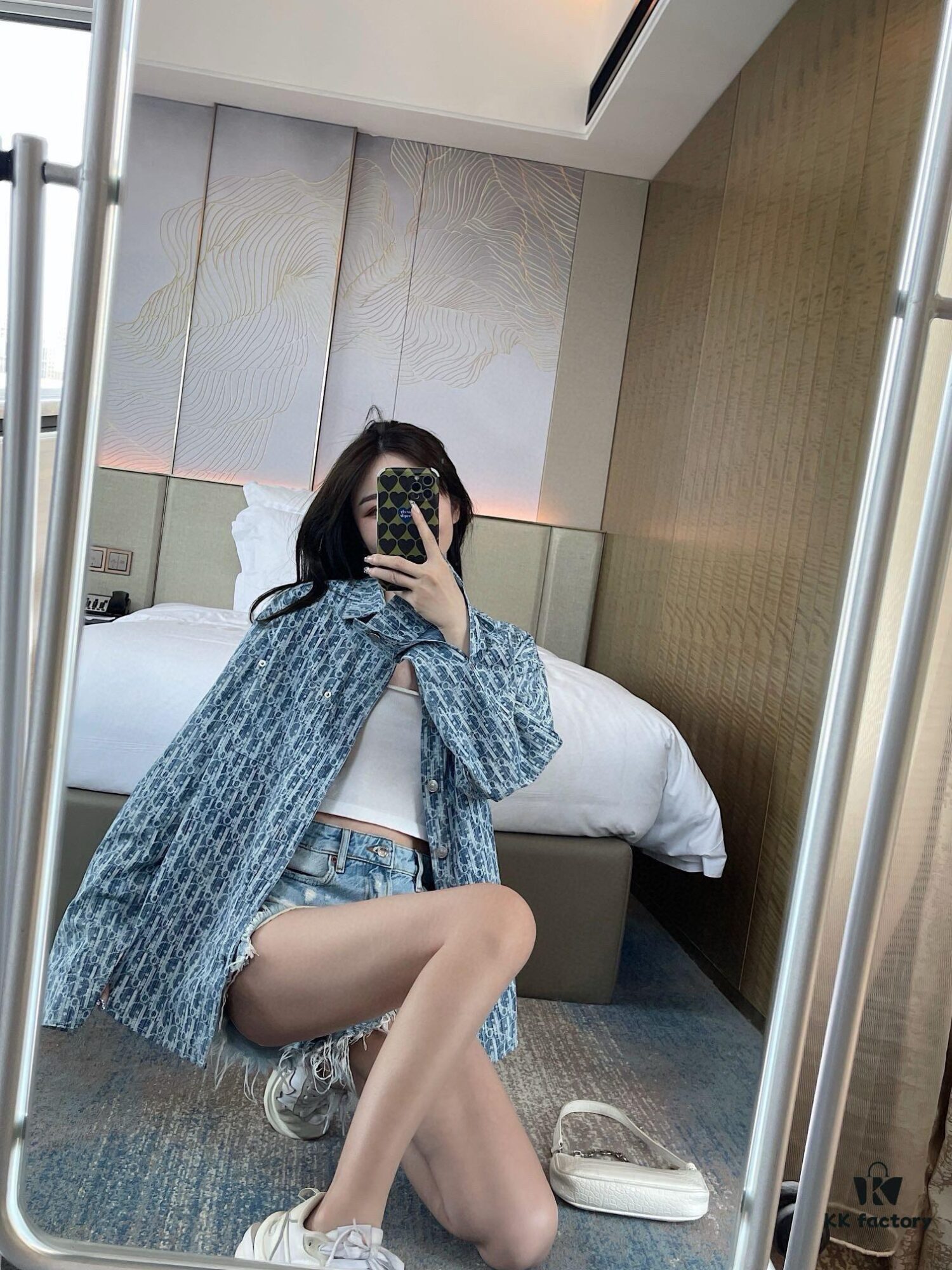 6931a00eccd8ab3d7af93cc6 Dior 22FW Vintage Logo Jacquard Long-Sleeve Denim Shirt