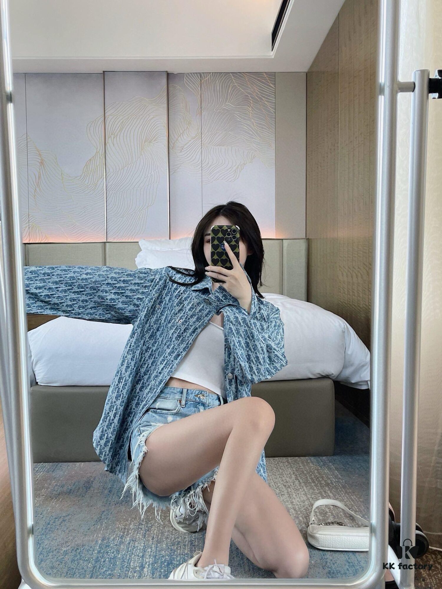 6931a00eccd8ab3d7af93cc9 Dior 22FW Vintage Logo Jacquard Long-Sleeve Denim Shirt