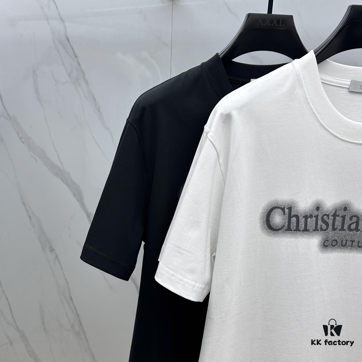 6931a013ccd8ab3d7af93d27 Christian Dior 2025 FW Spring/Summer New Arrival Round Neck T-Shirt for Layering or Outerwear, Embossed Logo Micro Oversized Short-Sleeve 260g Active Cotton Tee