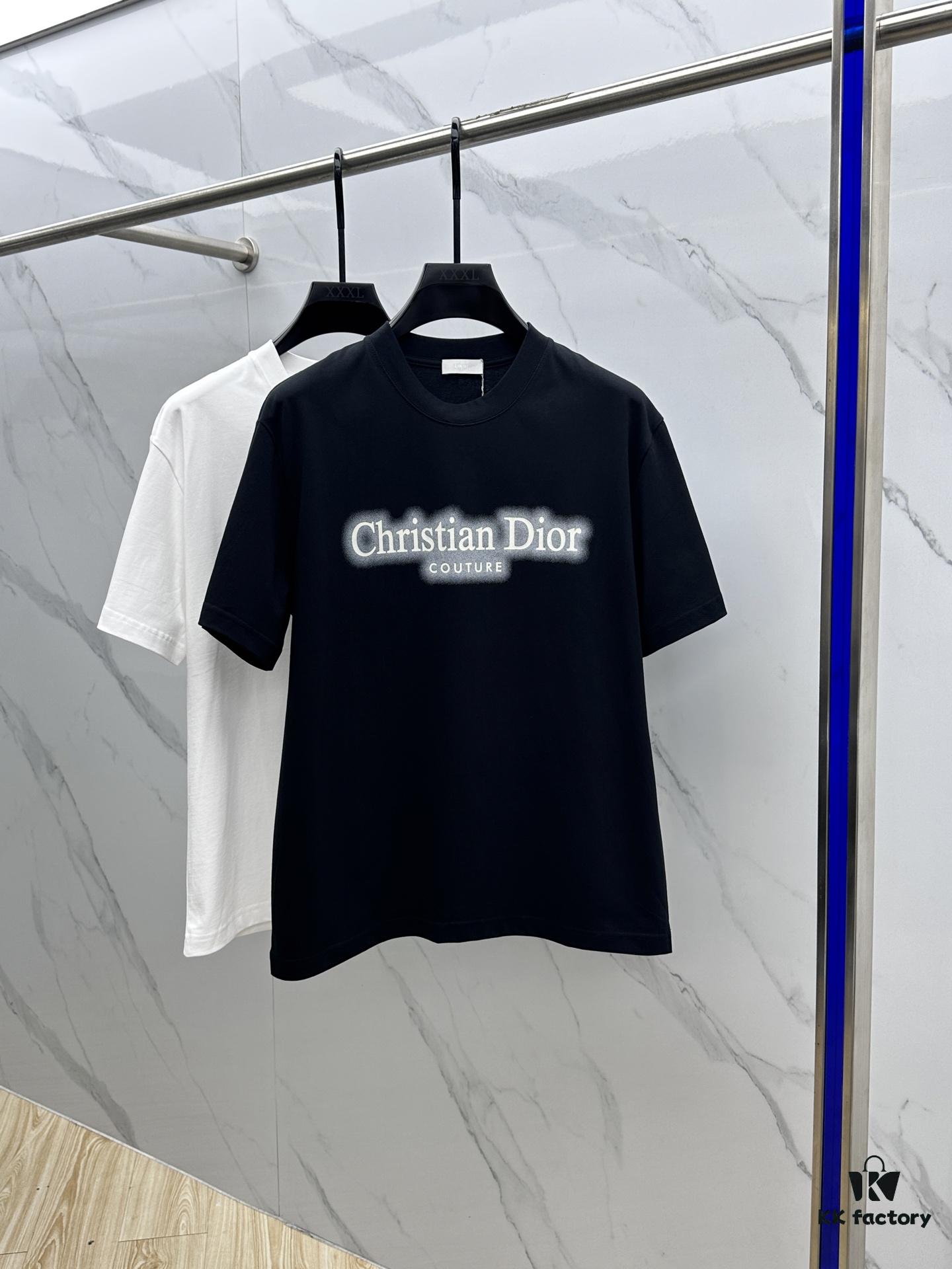 6931a013ccd8ab3d7af93d2e Christian Dior Dior 2025 FW Spring/Summer New Arrival Round Neck T-Shirt for Layering or Outerwear, 3D Logo Slightly Oversized Short-Sleeve 260g Active Cotton Tee