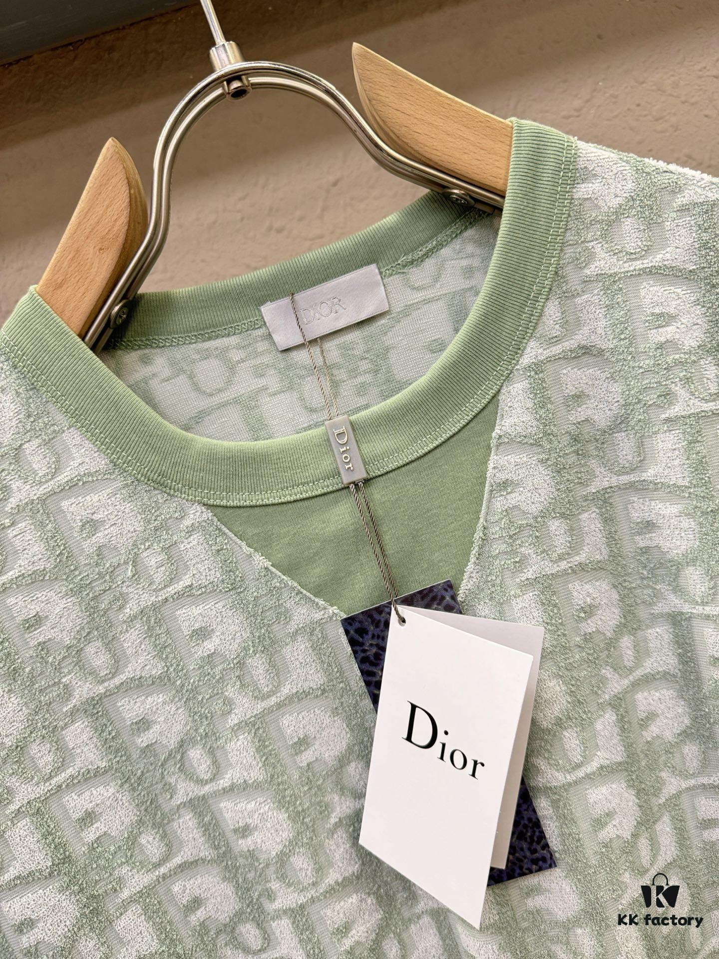 6931a016ccd8ab3d7af93d60 Dior 2025 Spring/Summer New Classic Round Neck Short Sleeve T-Shirt, Fashionable and Versatile Design with Exquisite Craftsmanship, Premium Fabric from Official Retail, Complete Set of Three Labels, Essential Style for the Modern Trendsetting Man