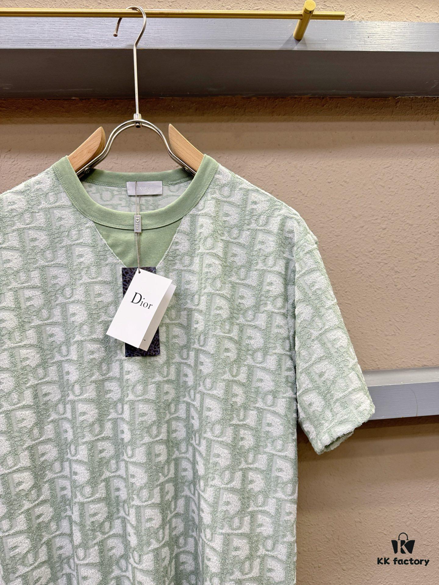 6931a016ccd8ab3d7af93d61 Dior 2025 Spring/Summer New Classic Round Neck Short Sleeve T-Shirt, Fashionable and Versatile Design with Exquisite Craftsmanship, Premium Fabric from Official Retail, Complete Set of Three Labels, Essential Style for the Modern Trendsetting Man