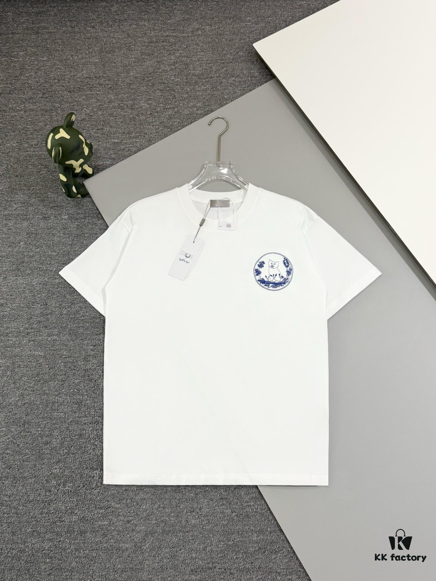 6931a016ccd8ab3d7af93d6e High Version Dior Collaboration Embroidered Cat Short Sleeve T-Shirt